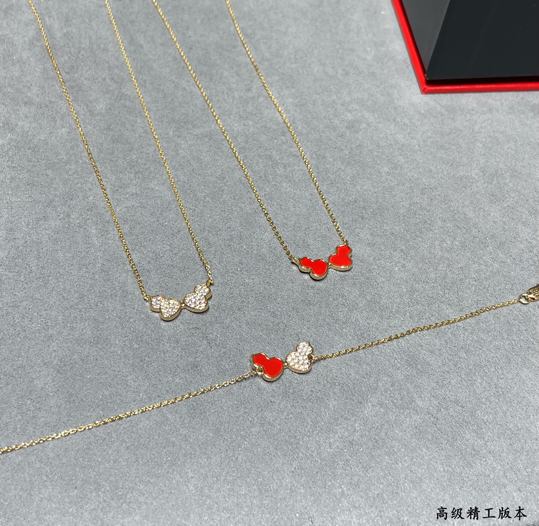 Qeelin Wulu necklace 18K yellow gold with clear pave diamonds 42cm with 5cm extender