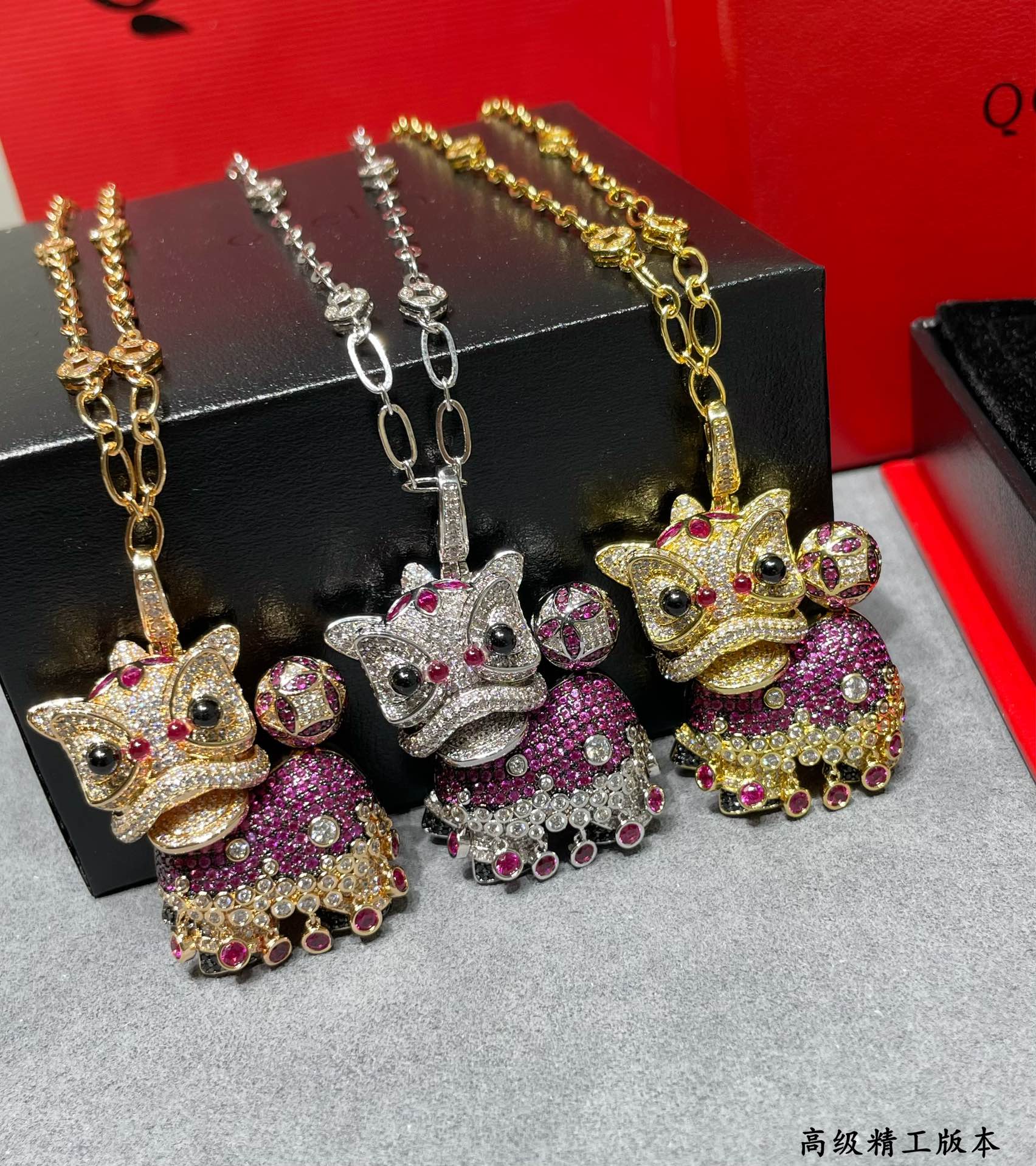 Qeelin Xi Xi Lion Dance necklace 18K gold 18K white gold pave white diamonds pink sapphires black onyx purple gemstones 60cm