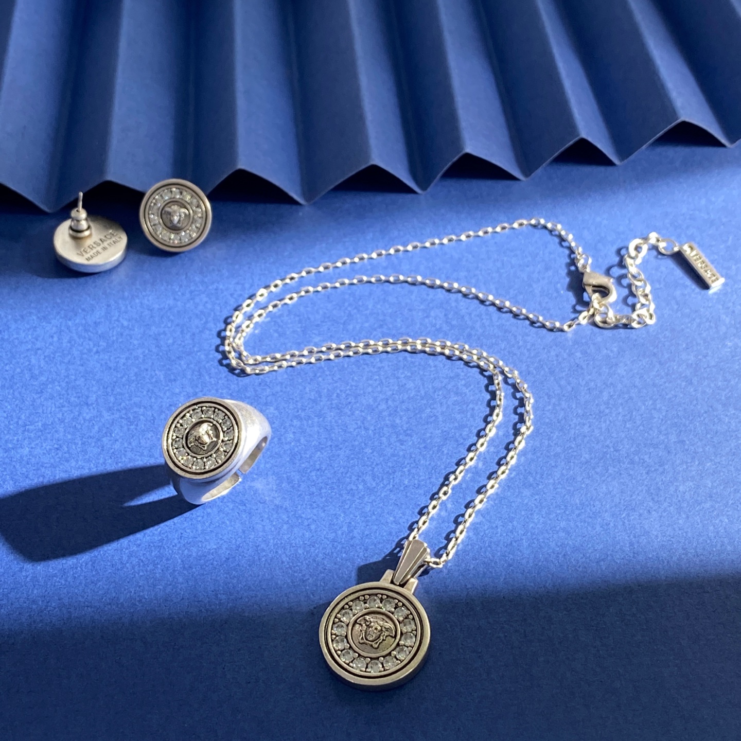 Luxury necklace