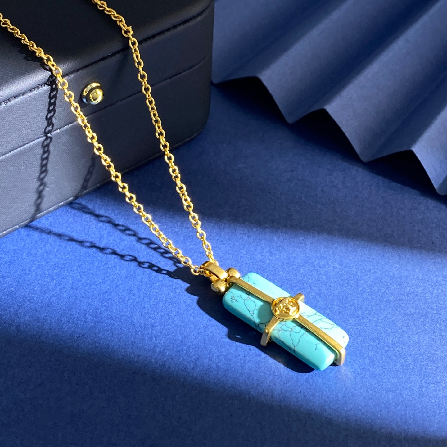 Luxury necklace
