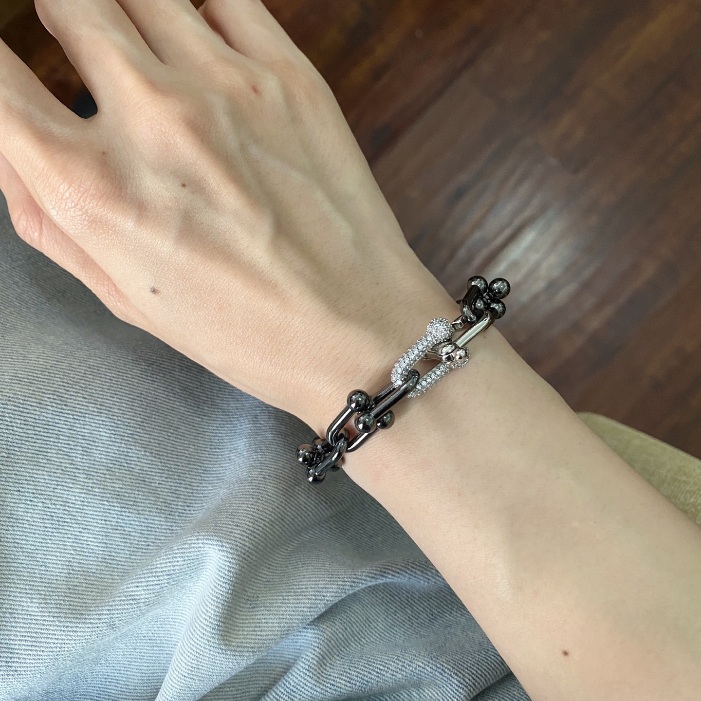 Tiffany Co HardWear bracelet black ruthenium metal silver-toned metal clear pave diamonds 7 5 inches