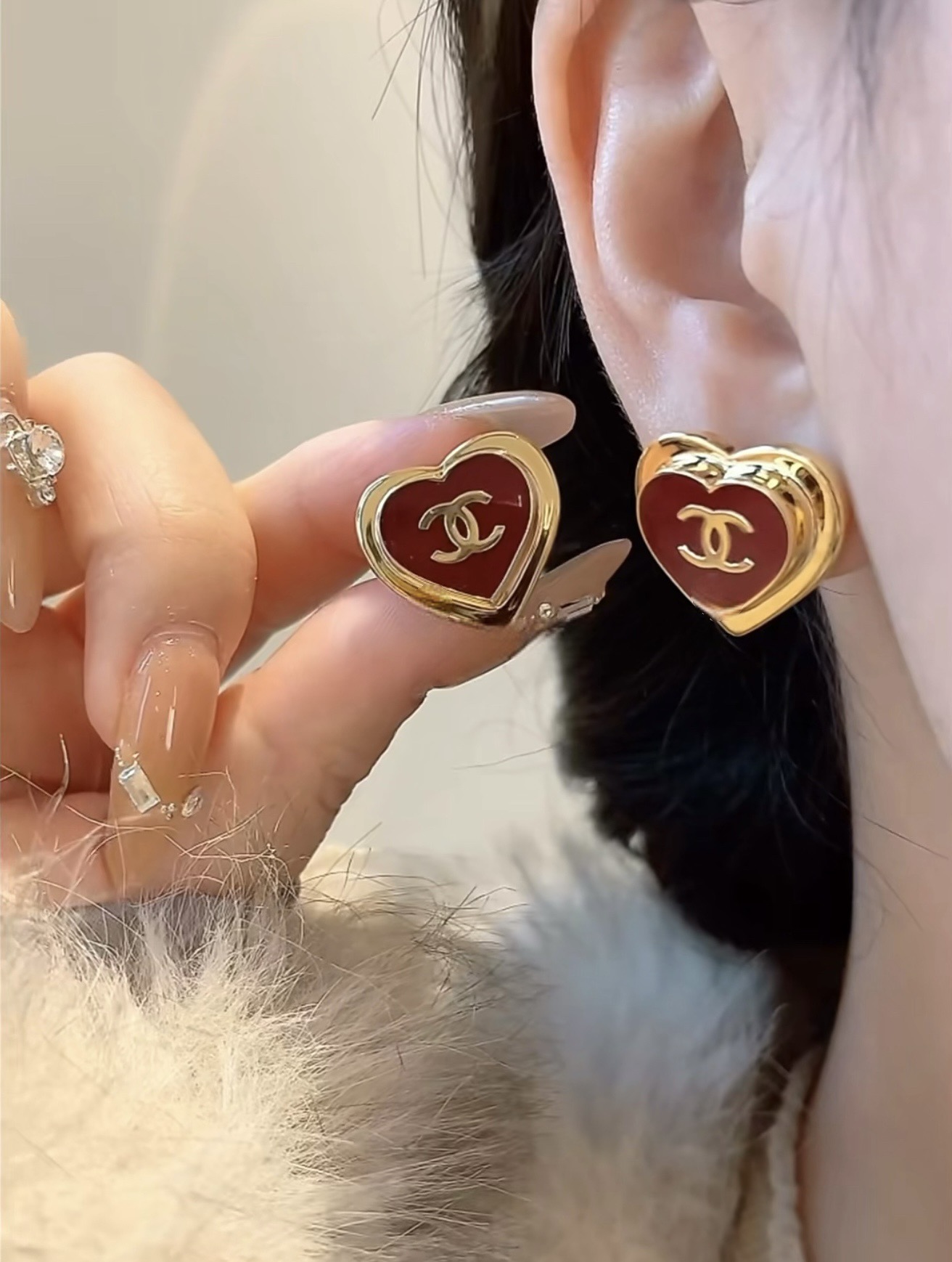 Chanel CC Heart Stud Earrings earrings gold-tone metal with red enamel and black enamel 1 5cm diameter