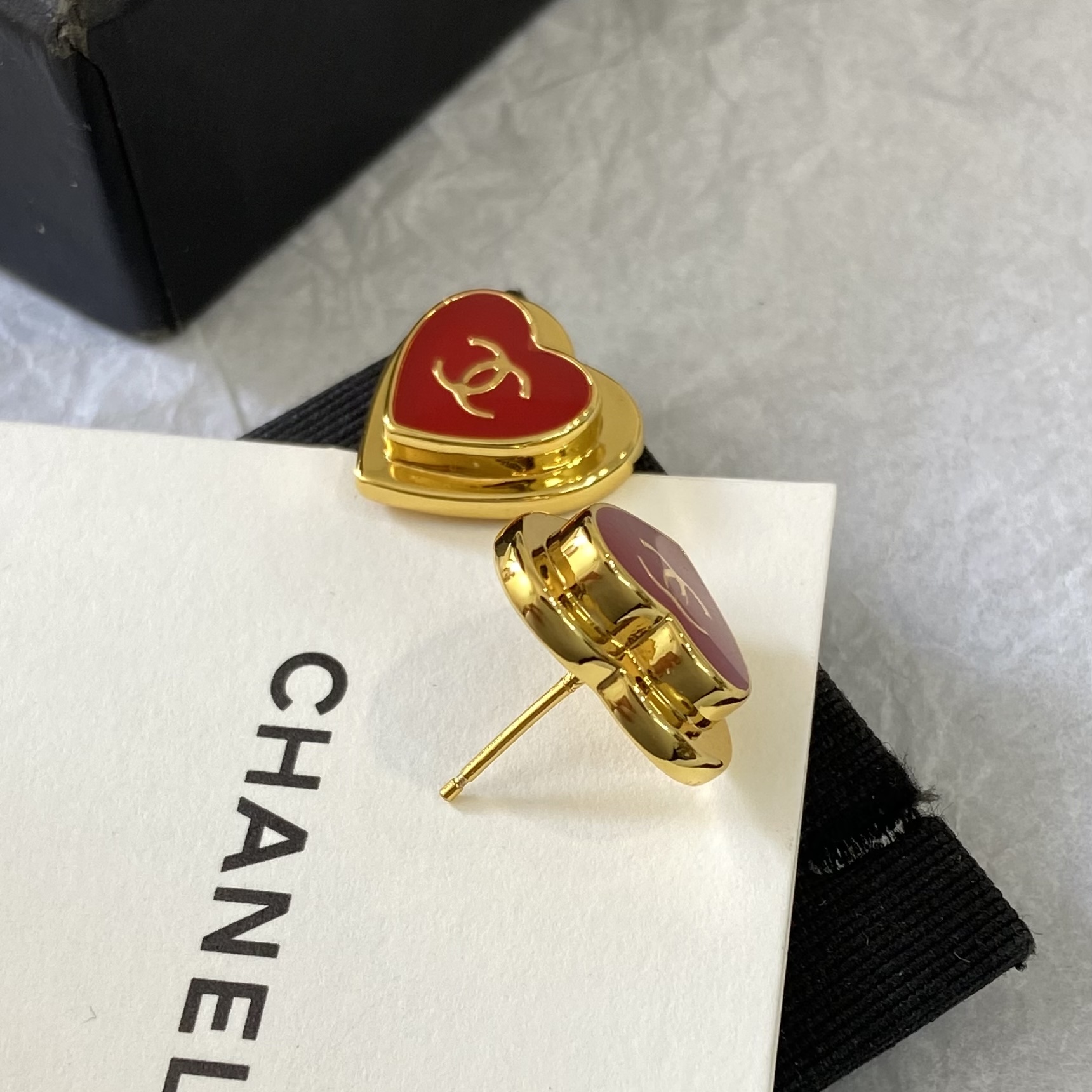Chanel CC Heart Stud Earrings earrings gold-tone metal with red enamel and black enamel 1 5cm diameter