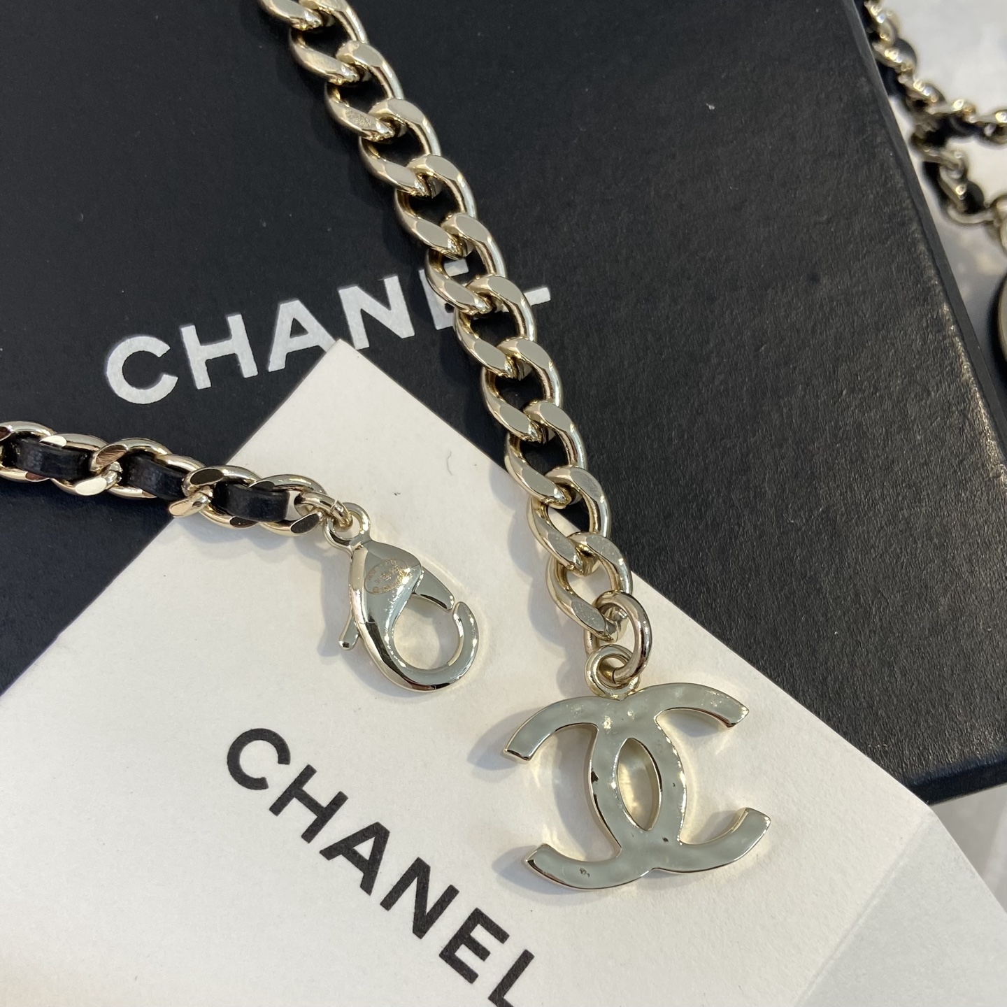 Chanel CC Heart Locket necklace light gold metal black leather 60cm