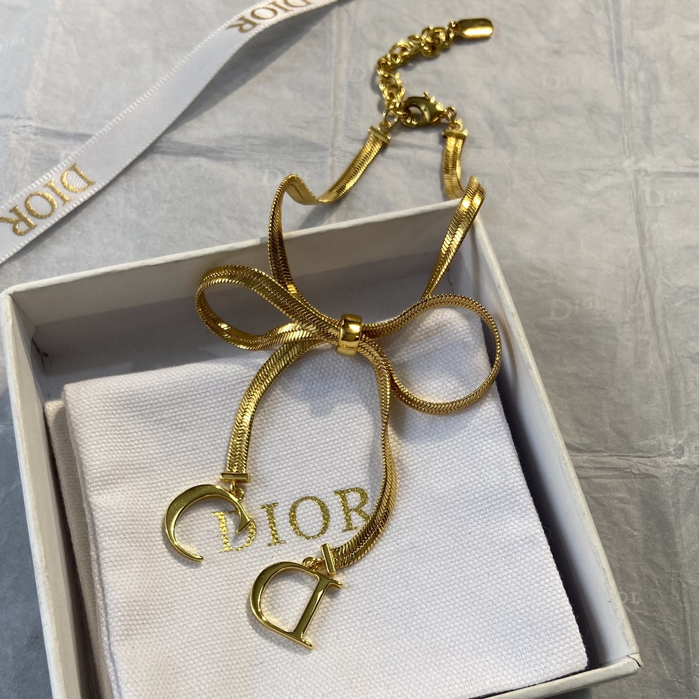 Dior Bow CD Charm Snake Chain necklace gold-tone metal 42cm with 5cm extender