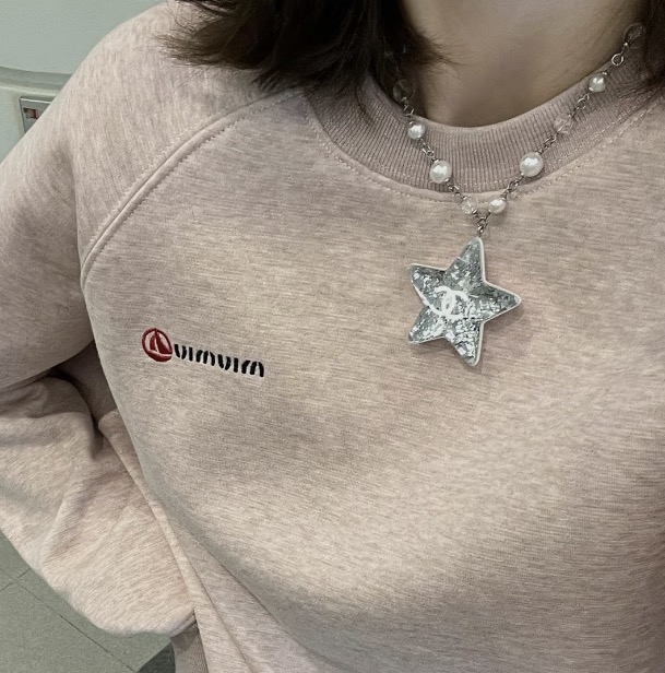 Chanel CC Glitter Star Pendant necklace Silver-tone metal cream faux pearl clear resin with silver glitter white CC logo 42cm with 5cm extender chain