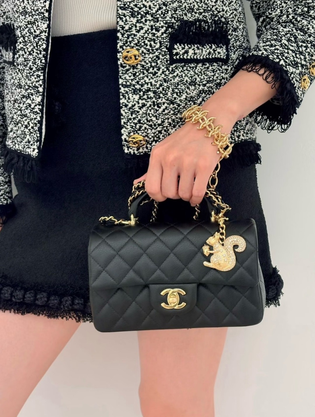 Chanel CC Logo Chunky Chain bracelet Gold-tone metal no gemstones 20cm