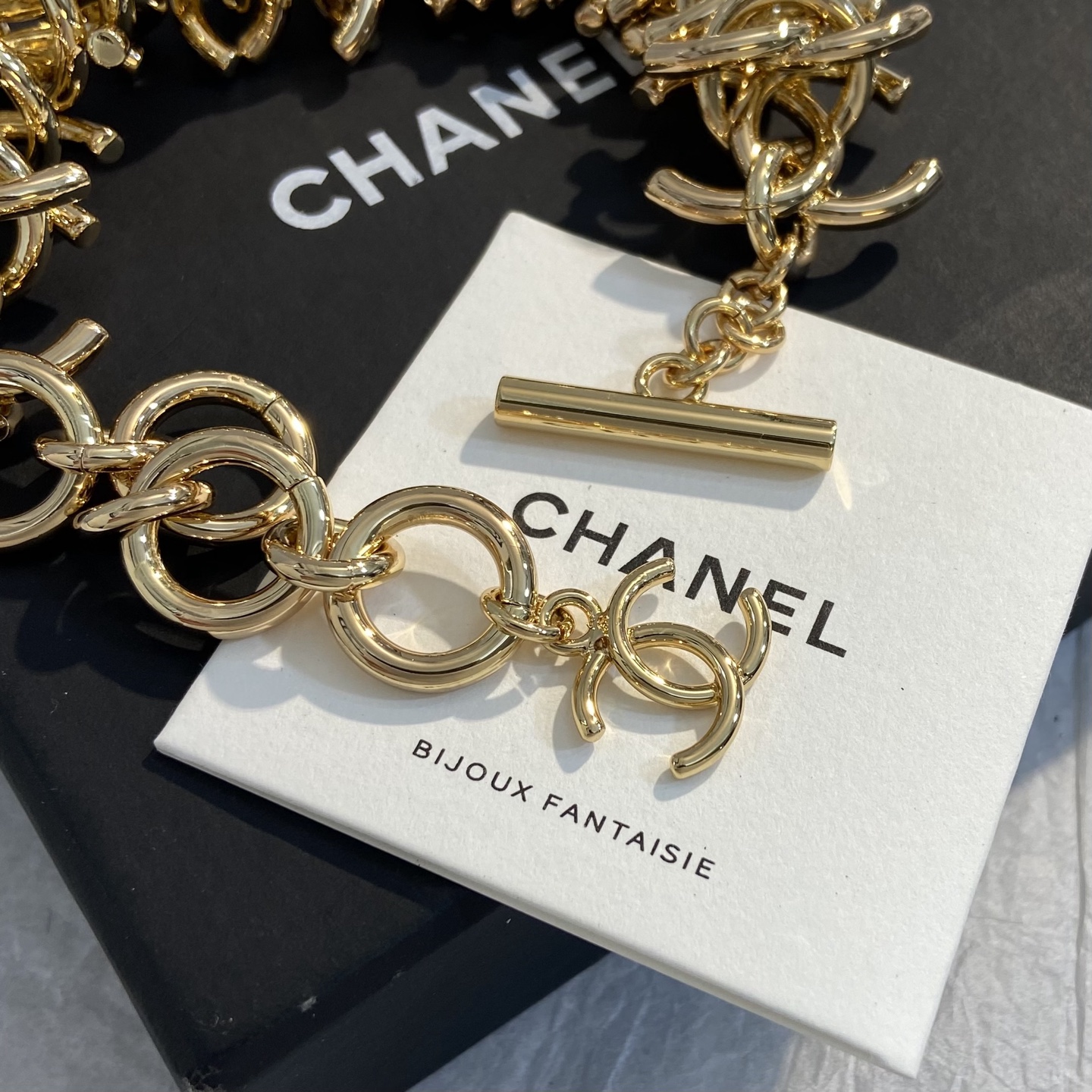 Chanel CC Logo Chunky Chain bracelet Gold-tone metal no gemstones 20cm