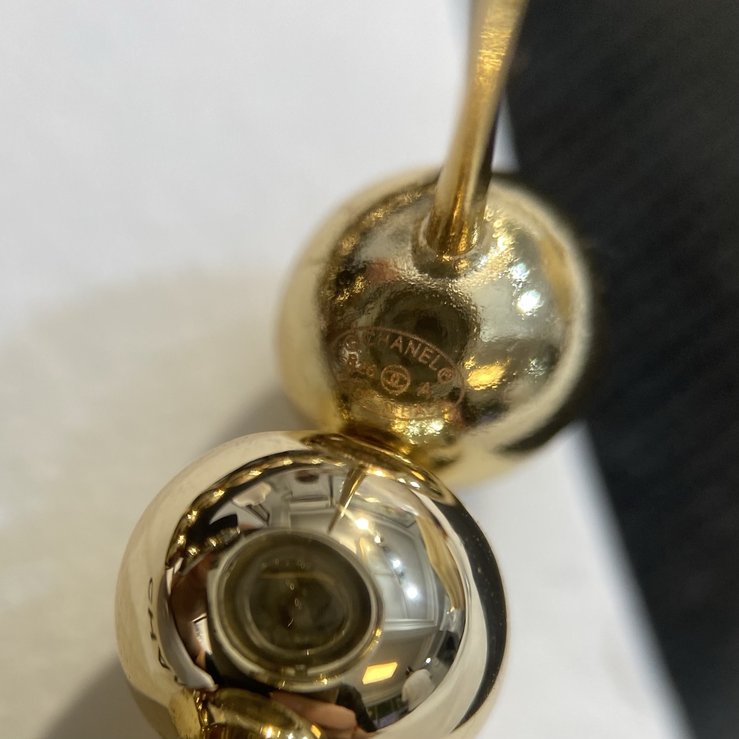 Chanel CC Graduated Bead Drop Earrings earrings gold-tone metal with black enamel CC logo 7cm drop length