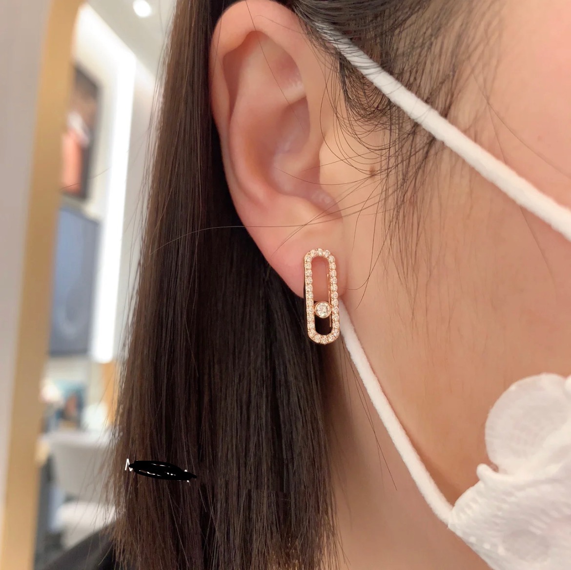 Messika Move Uno earrings rose gold with clear diamonds 1 5cm length