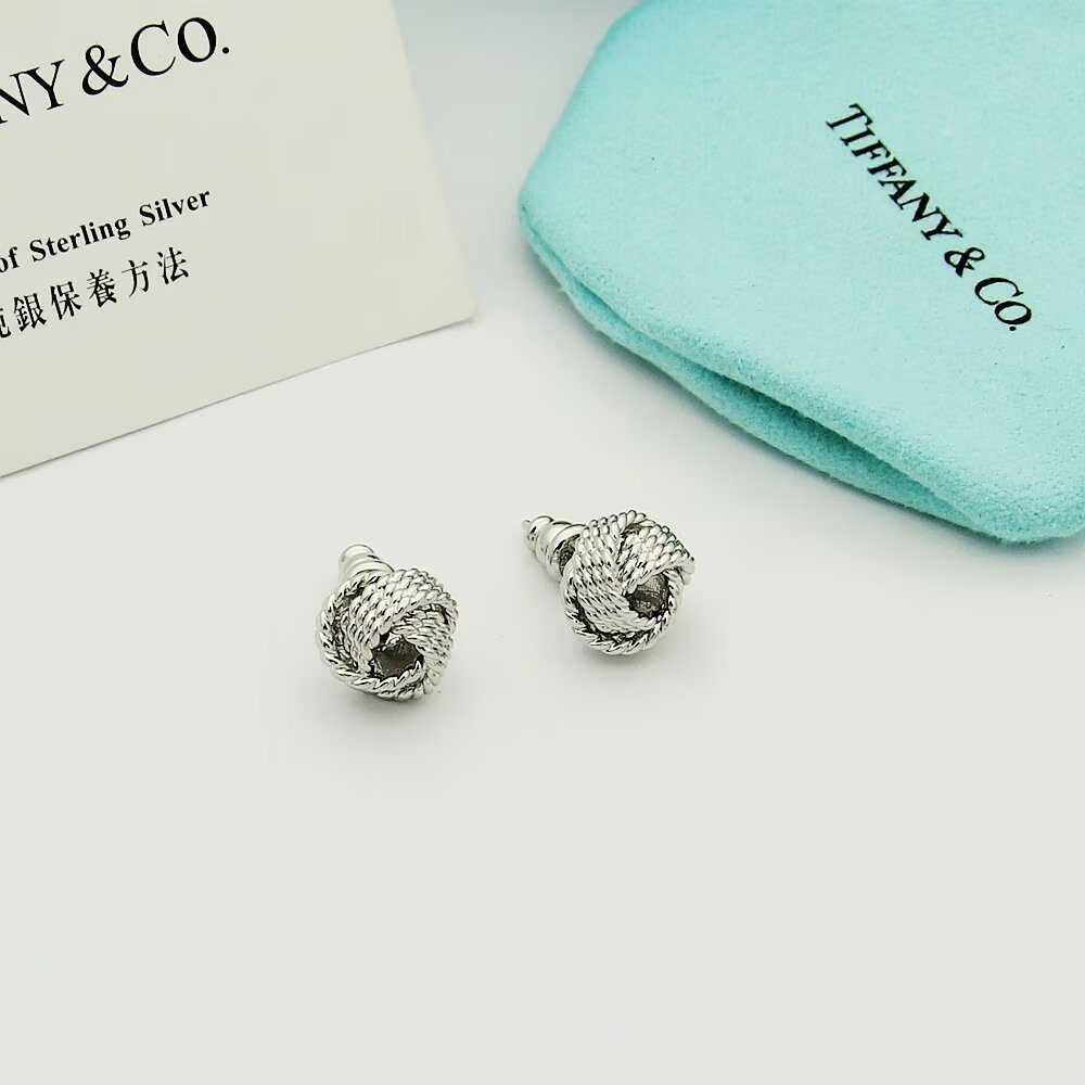Tiffany Co Tiffany Twist earrings 18k yellow gold 10mm stud diameter