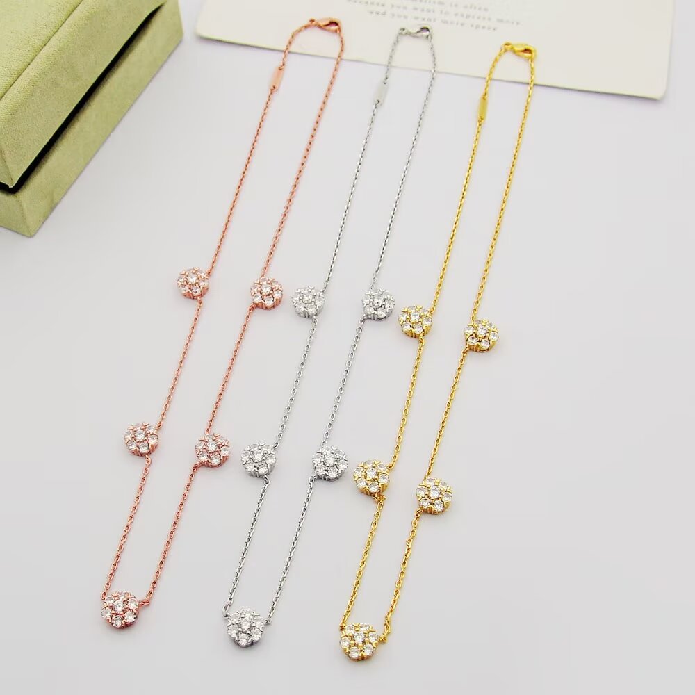 Van Cleef Arpels Fleurette necklace 18k rose gold diamond 42cm