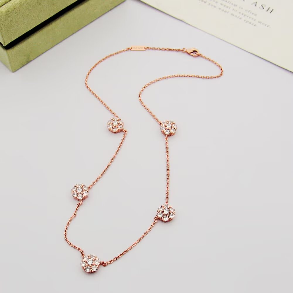 Van Cleef Arpels Fleurette necklace 18k rose gold diamond 42cm