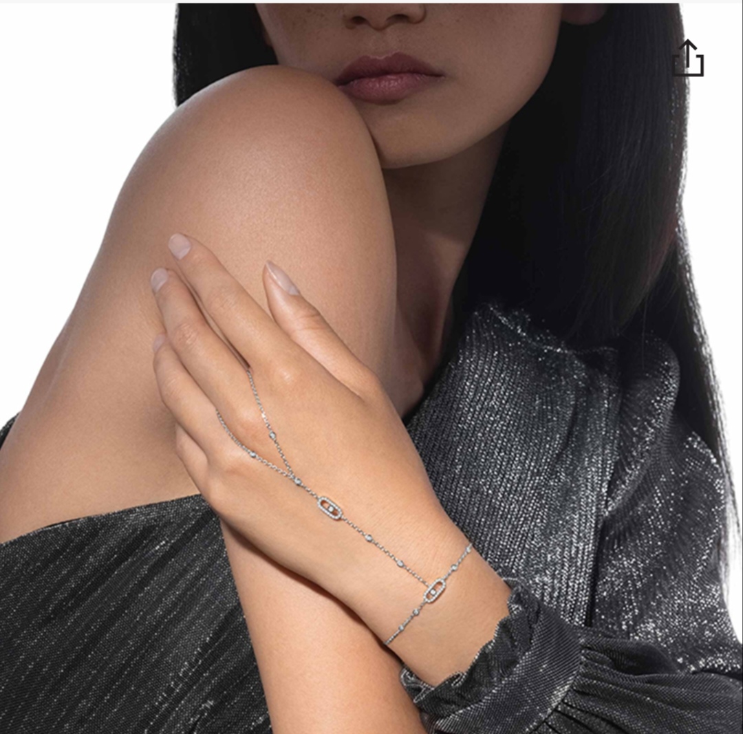 Messika Move Uno bracelet Rose gold metal with clear diamond accents Adjustable chain length
