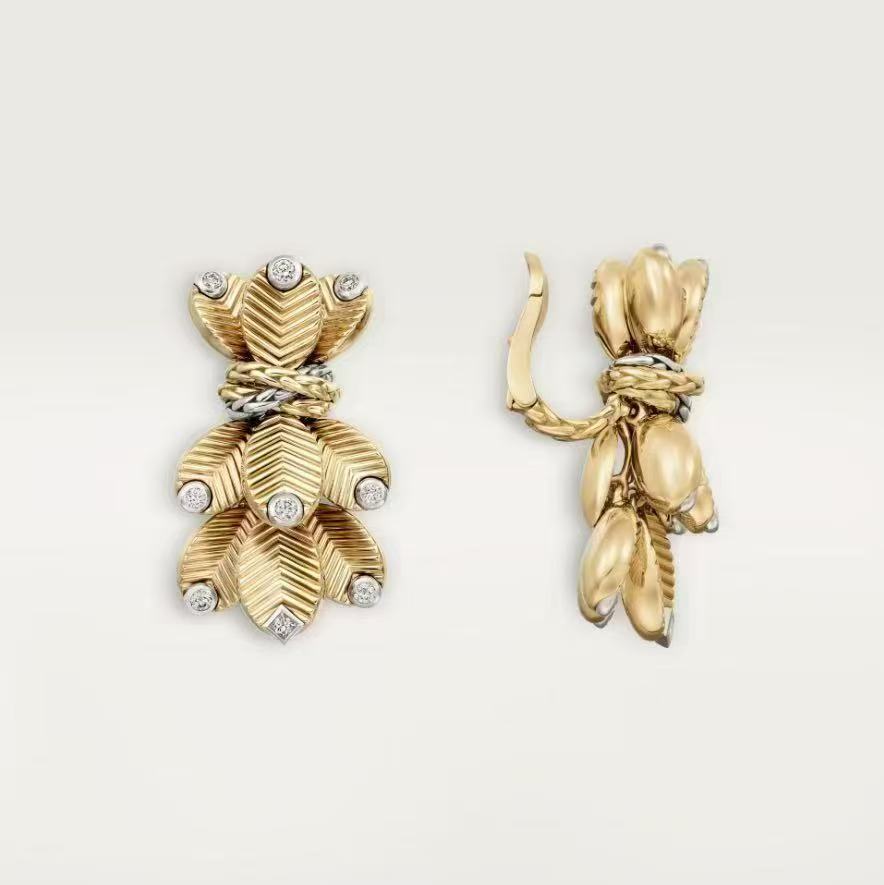 Cartier Grain de Cafe earrings Yellow gold with white gold accents and diamond accents One Size