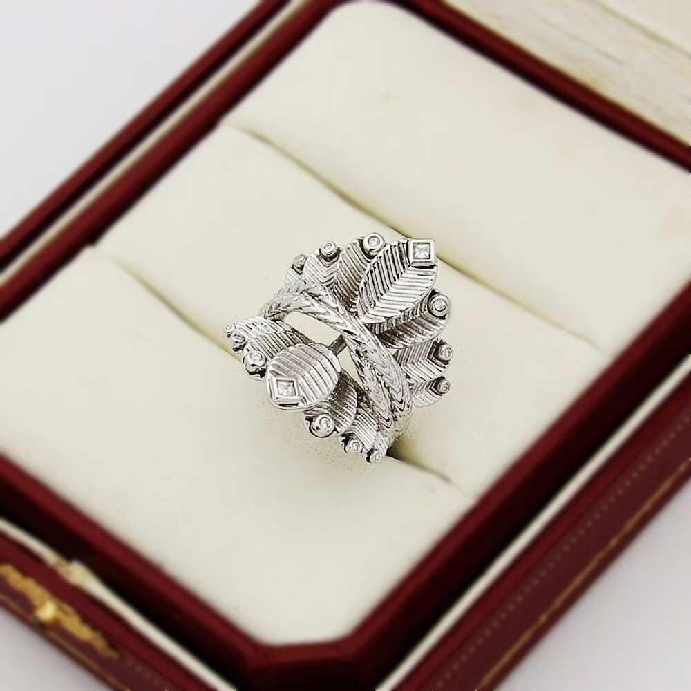 Cartier Grain de cafe ring yellow gold with white gold accents and clear diamonds silver with clear diamonds rose gold with clear diamonds 50