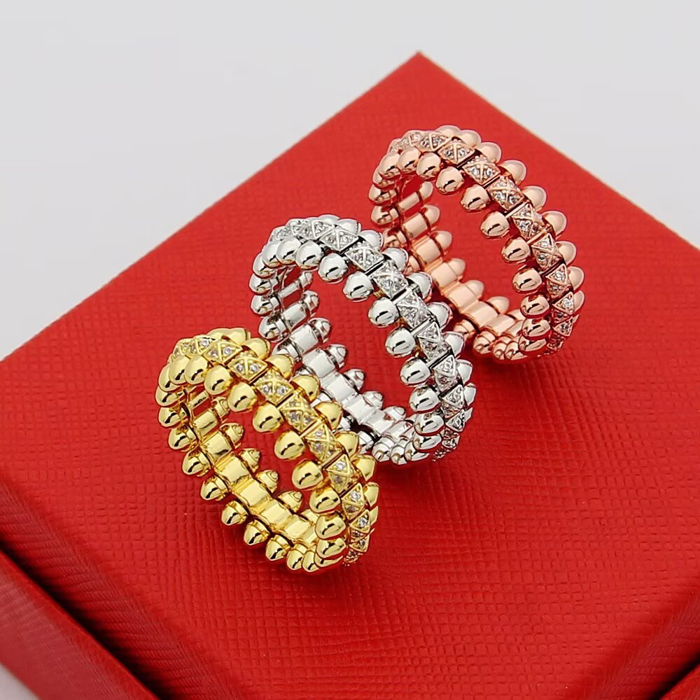 Cartier Clash de Cartier ring rose gold with clear diamond accents 7