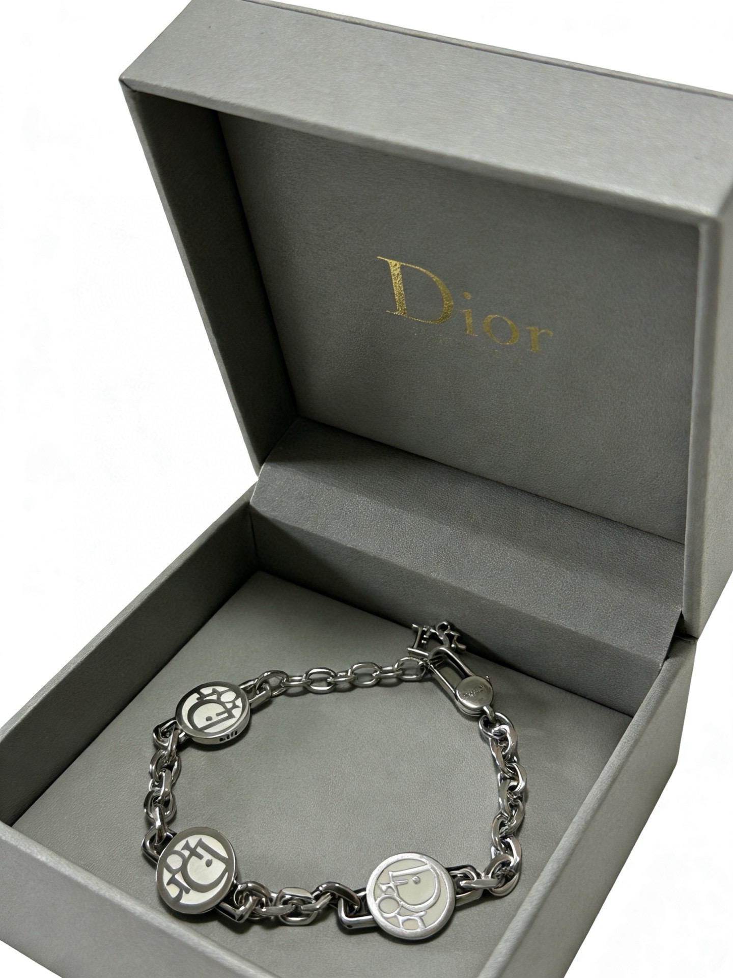 Dior Dior Oblique Logo Medallion Chain Bracelet bracelet silver-tone metal with white enamel logo medallions 19cm