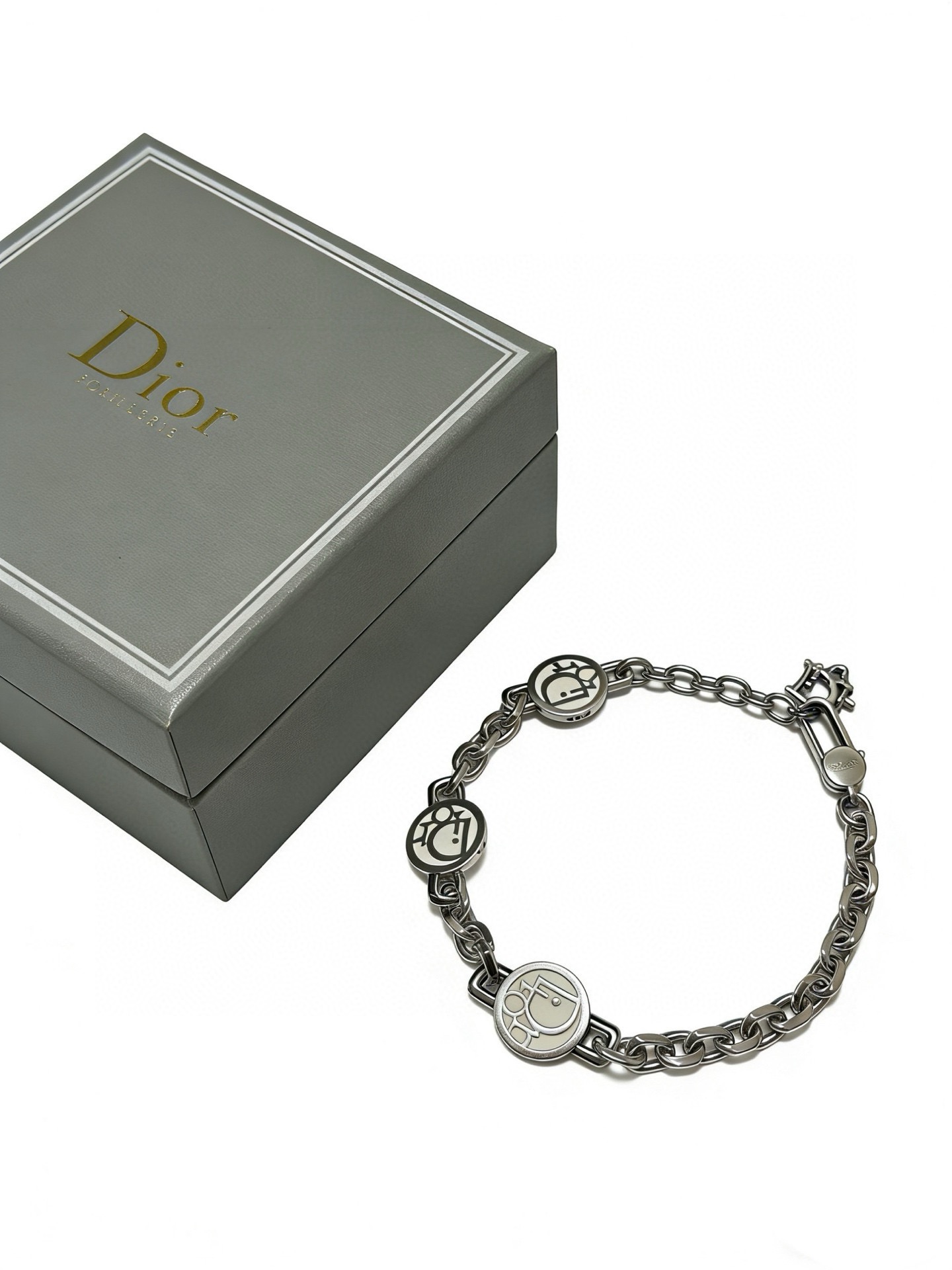 Dior Dior Oblique Logo Medallion Chain Bracelet bracelet silver-tone metal with white enamel logo medallions 19cm