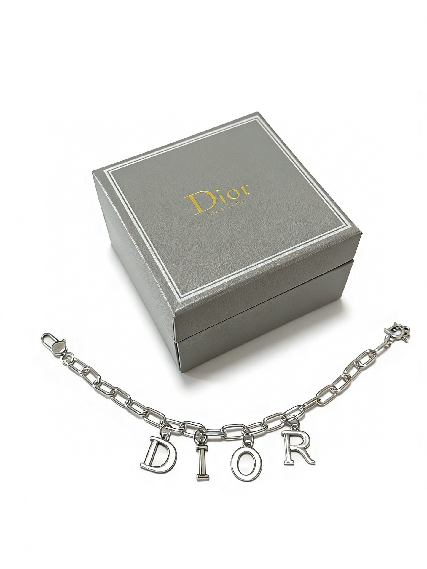 Dior Dio r evolution Letter Charm Bracelet bracelet Silver-toned metal no additional gemstones 18cm