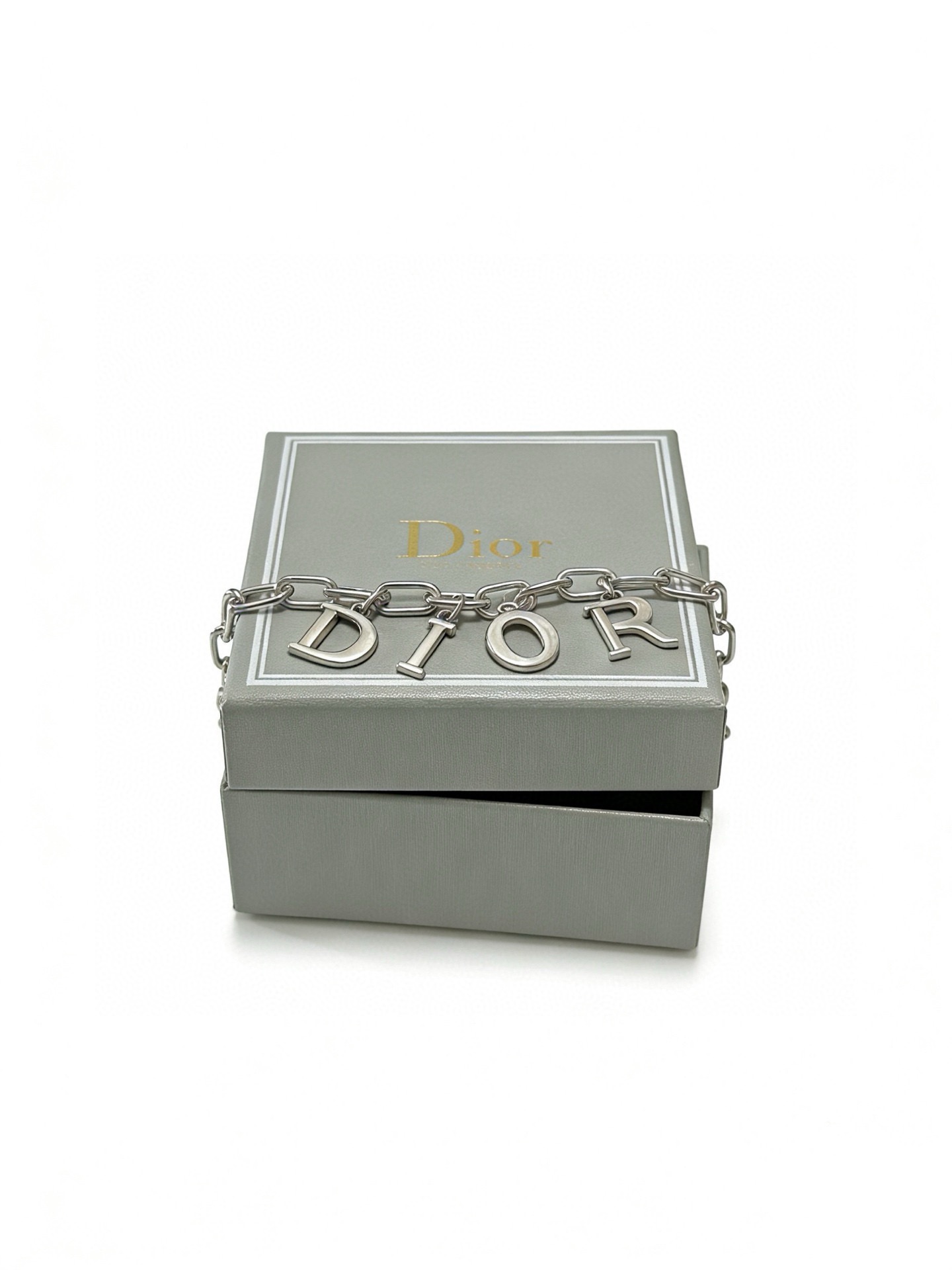 Dior Dio r evolution Letter Charm Bracelet bracelet Silver-toned metal no additional gemstones 18cm