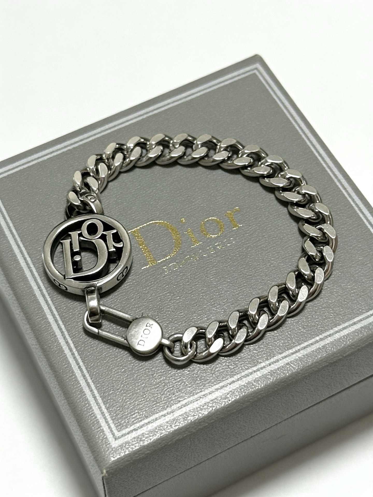 Dior Dior Oblique Logo Curb Chain Bracelet bracelet Gunmetal silver-toned metal no accent stones 21cm