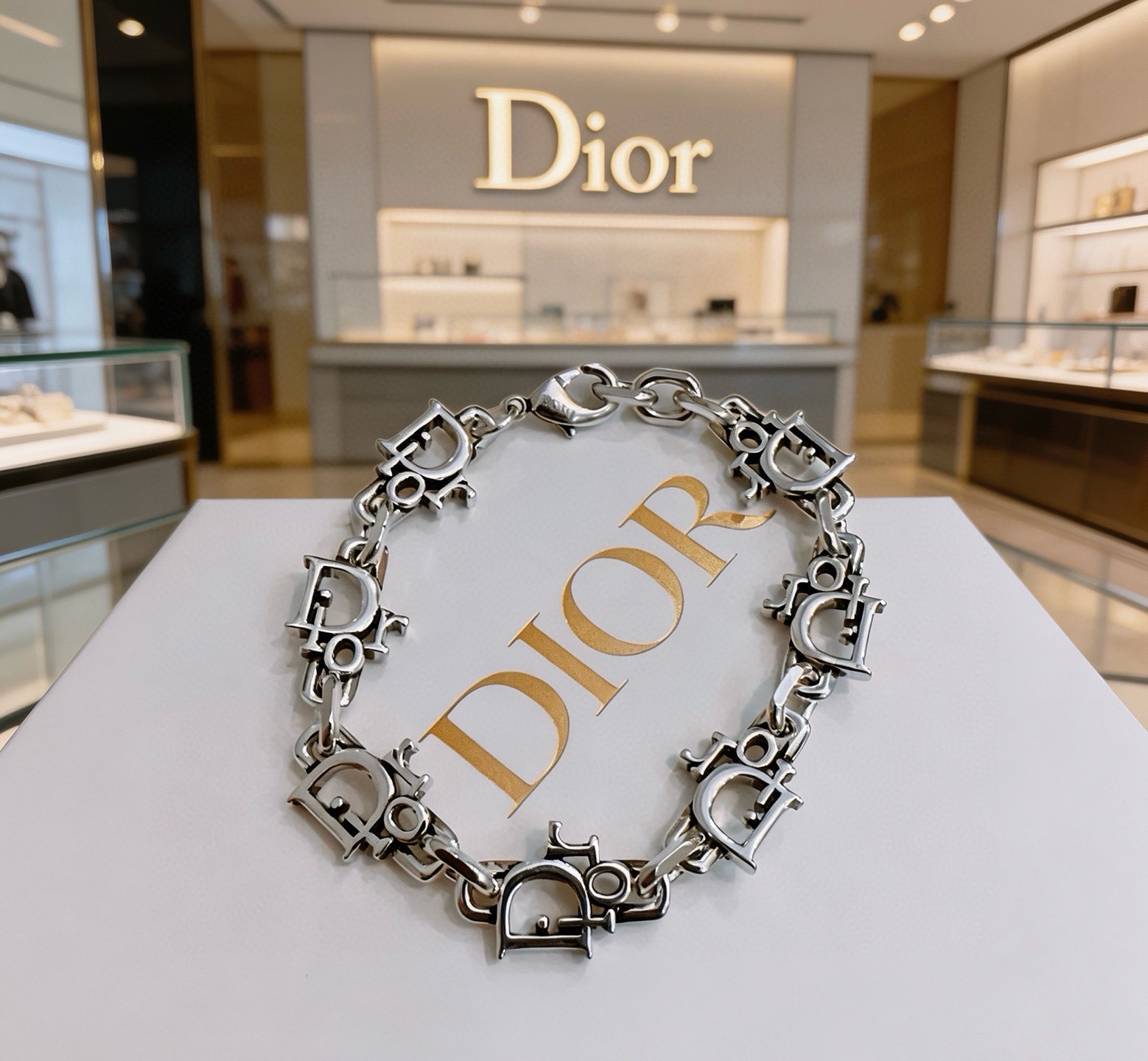 Dior Dio r evolution Logo Chain Bracelet bracelet Silver-toned metal no accent stones 19cm