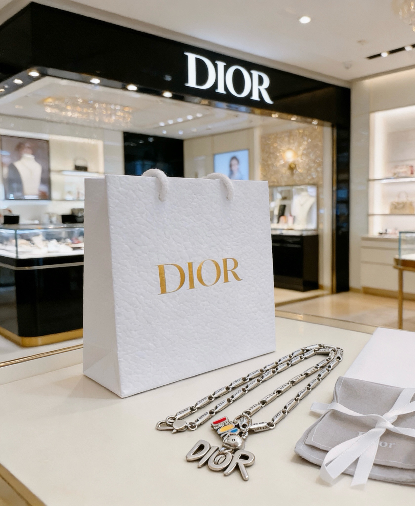Dior DIOR x KAWS Charm Logo Chain Necklace necklace Silver-toned metal with multicolor enamel accents 60cm