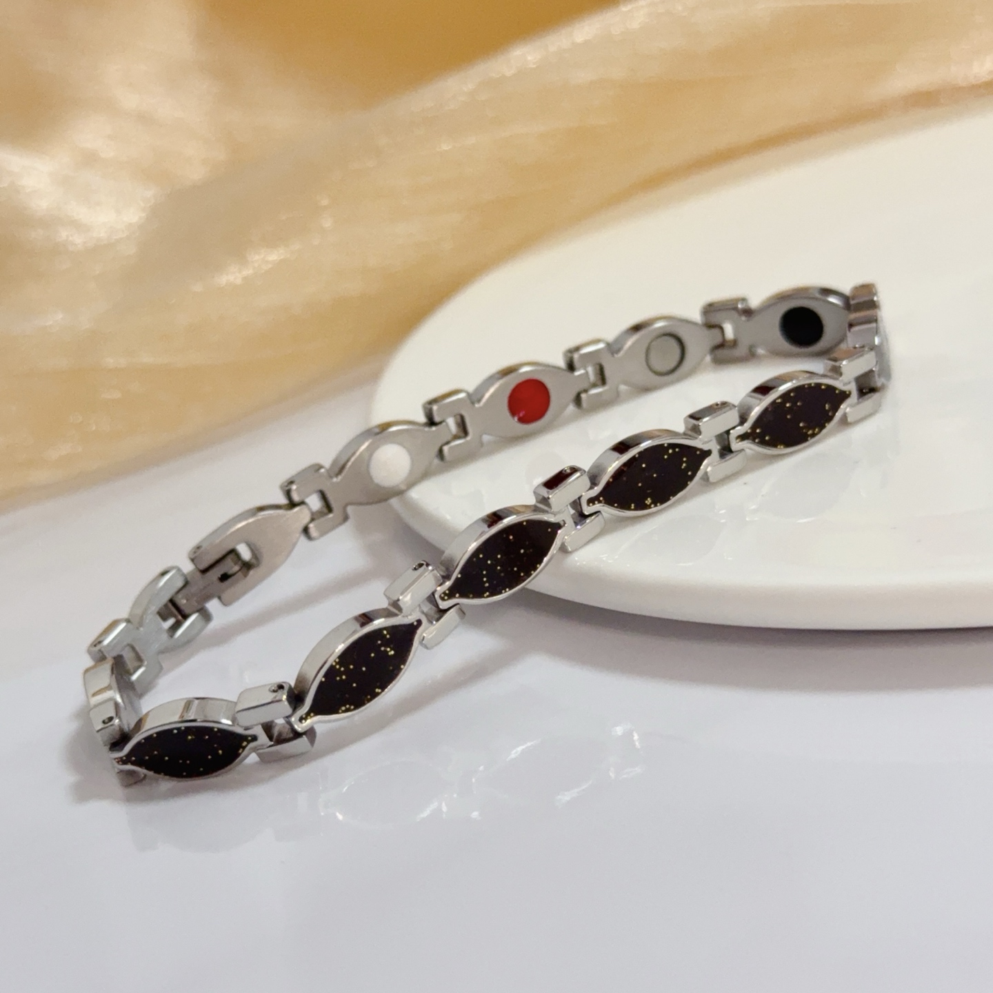 Piaget Marquise Link Bracelet bracelet Silver-toned metal with black gold-flecked inlay accented with red and white decorative elements 19cm