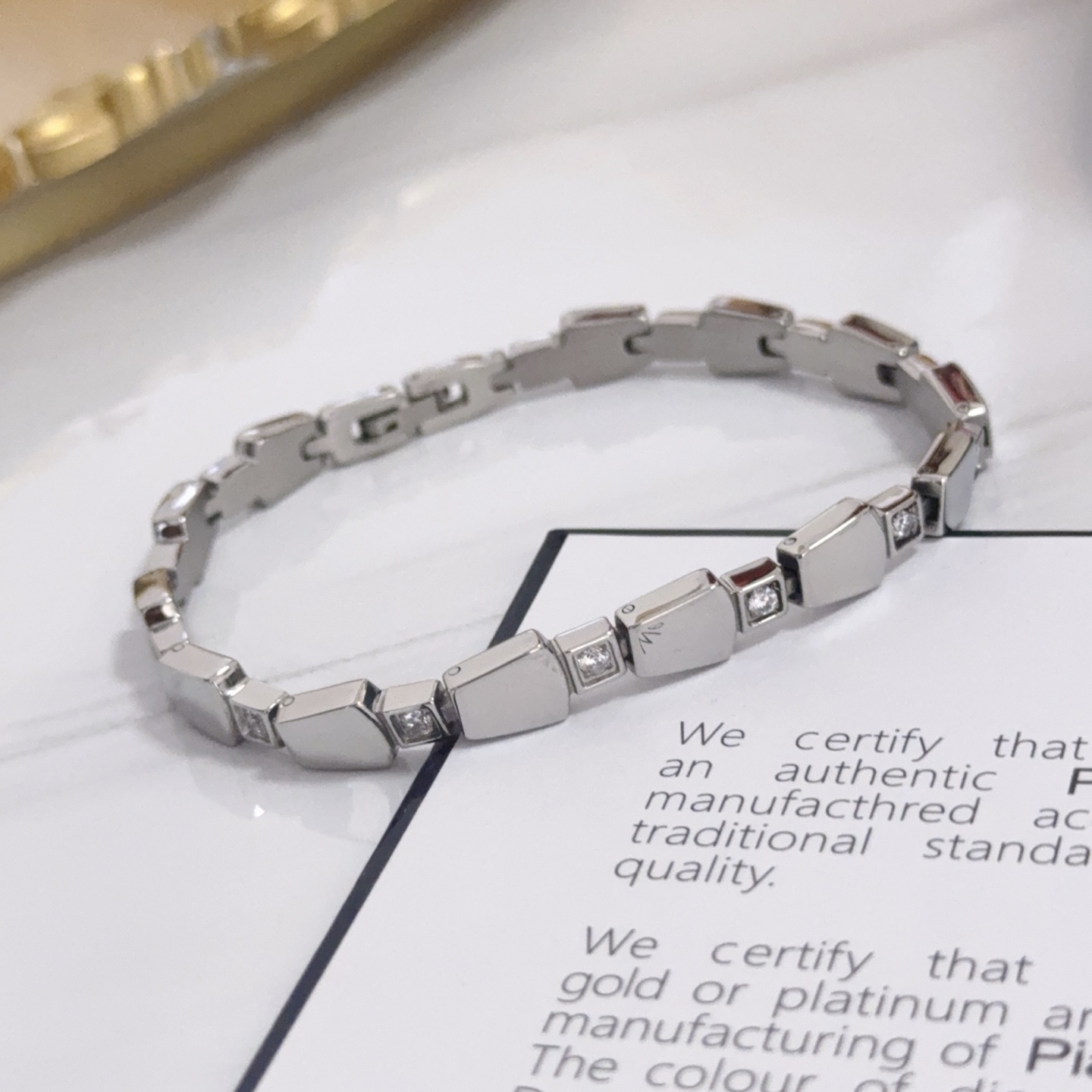 Piaget Dancer bracelet White gold with clear diamonds 18cm