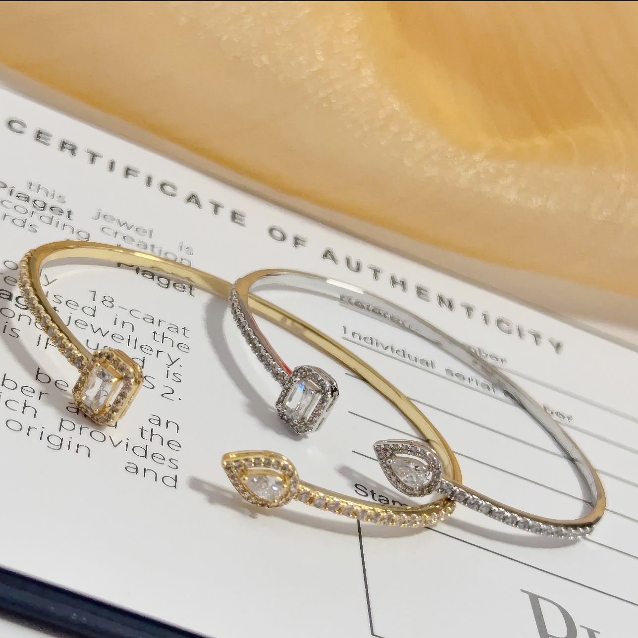 Piaget Possession Open Bangle bracelet 18k yellow gold with clear diamond accents 17cm inner circumference
