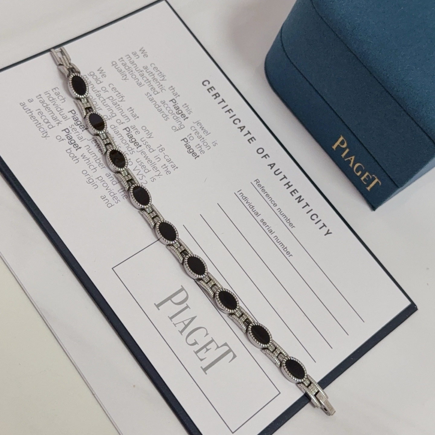 Piaget Magnetic Onyx Link Bracelet bracelet Silver-toned metal with black onyx inlays accented with red and white magnetic element details 19cm