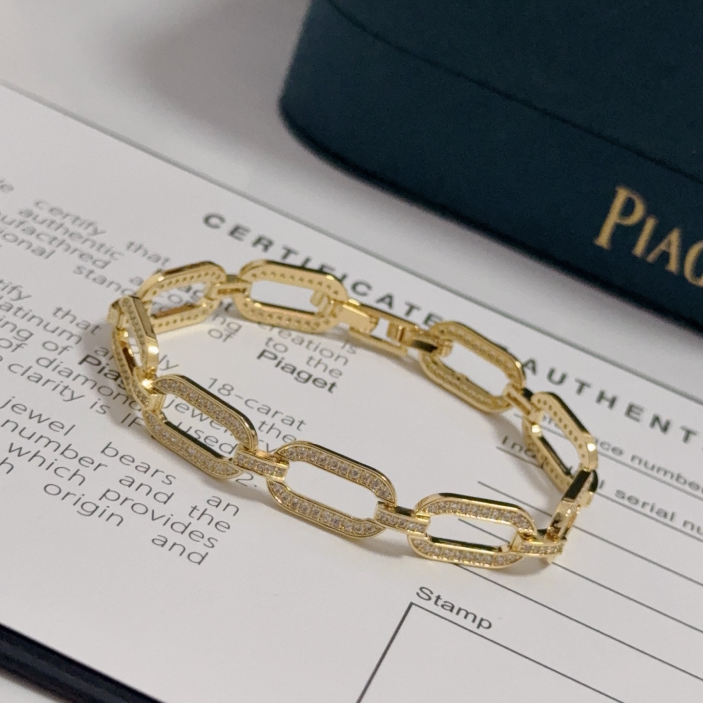 Piaget Possession Paperclip Chain Bracelet bracelet 18k yellow gold with pave set clear diamonds 17cm