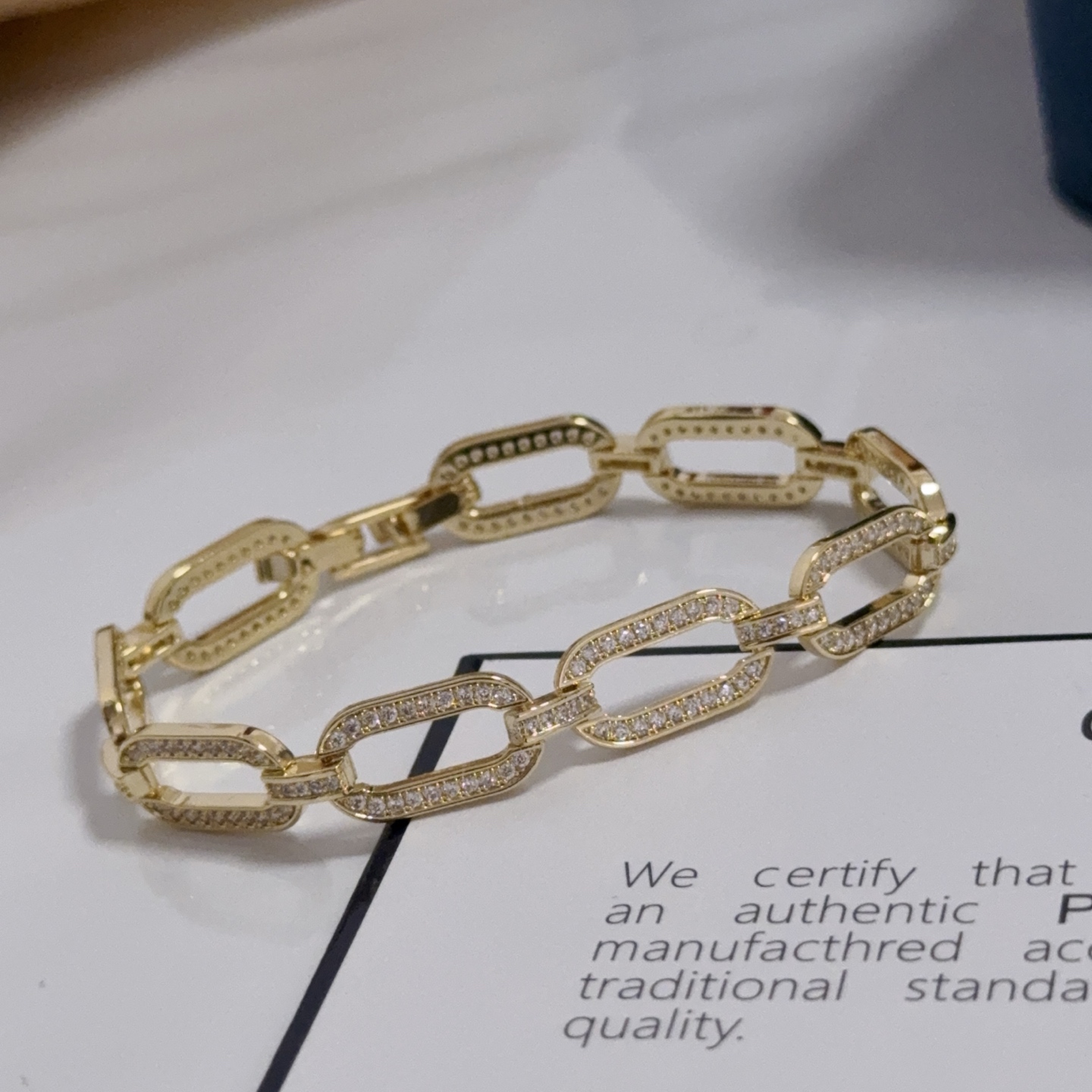 Piaget Possession Paperclip Chain Bracelet bracelet 18k yellow gold with pave set clear diamonds 17cm
