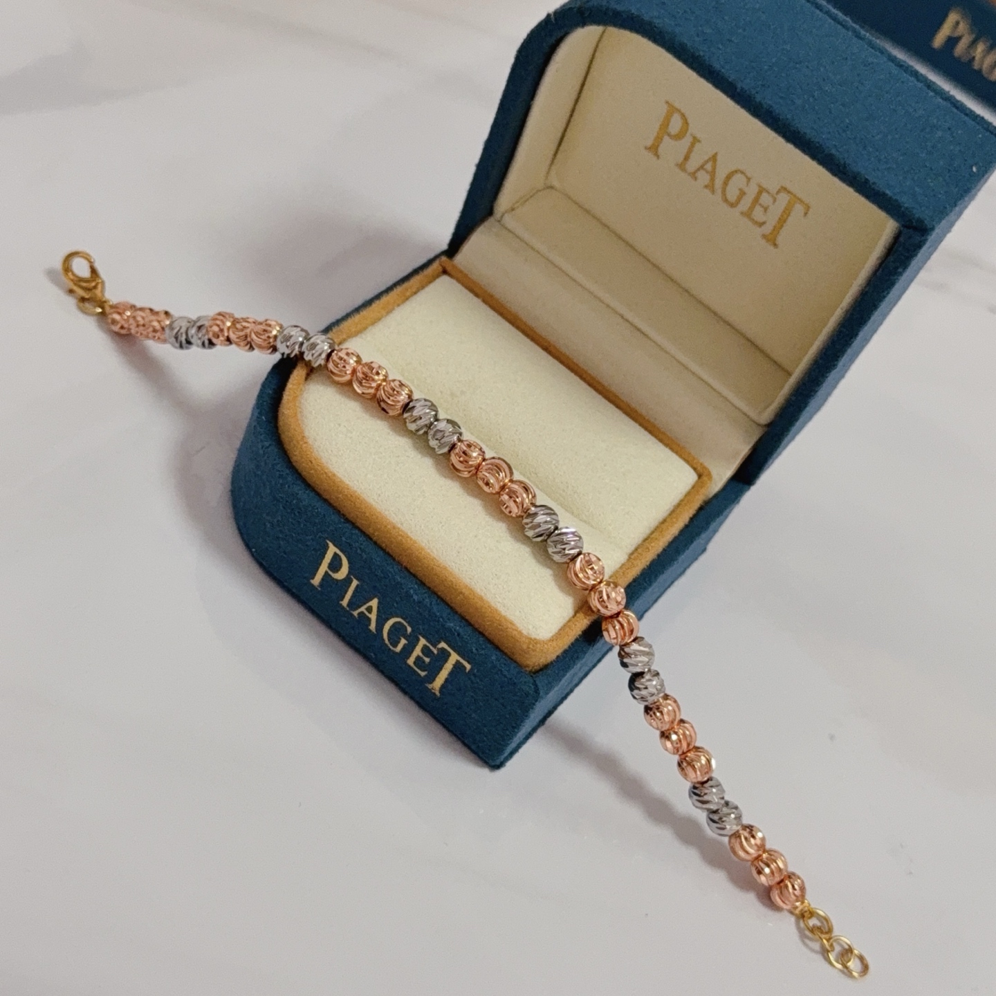 Piaget Possession Beaded Bracelet bracelet Tri-tone yellow gold clasp rose gold beads white gold beads no gemstones 18cm adjustable