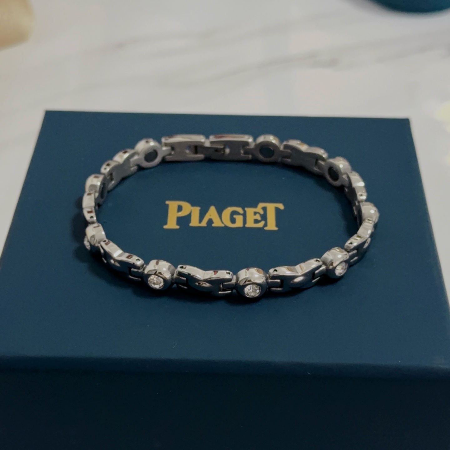Piaget Possession bracelet silver-toned metal with clear faceted stones 17cm