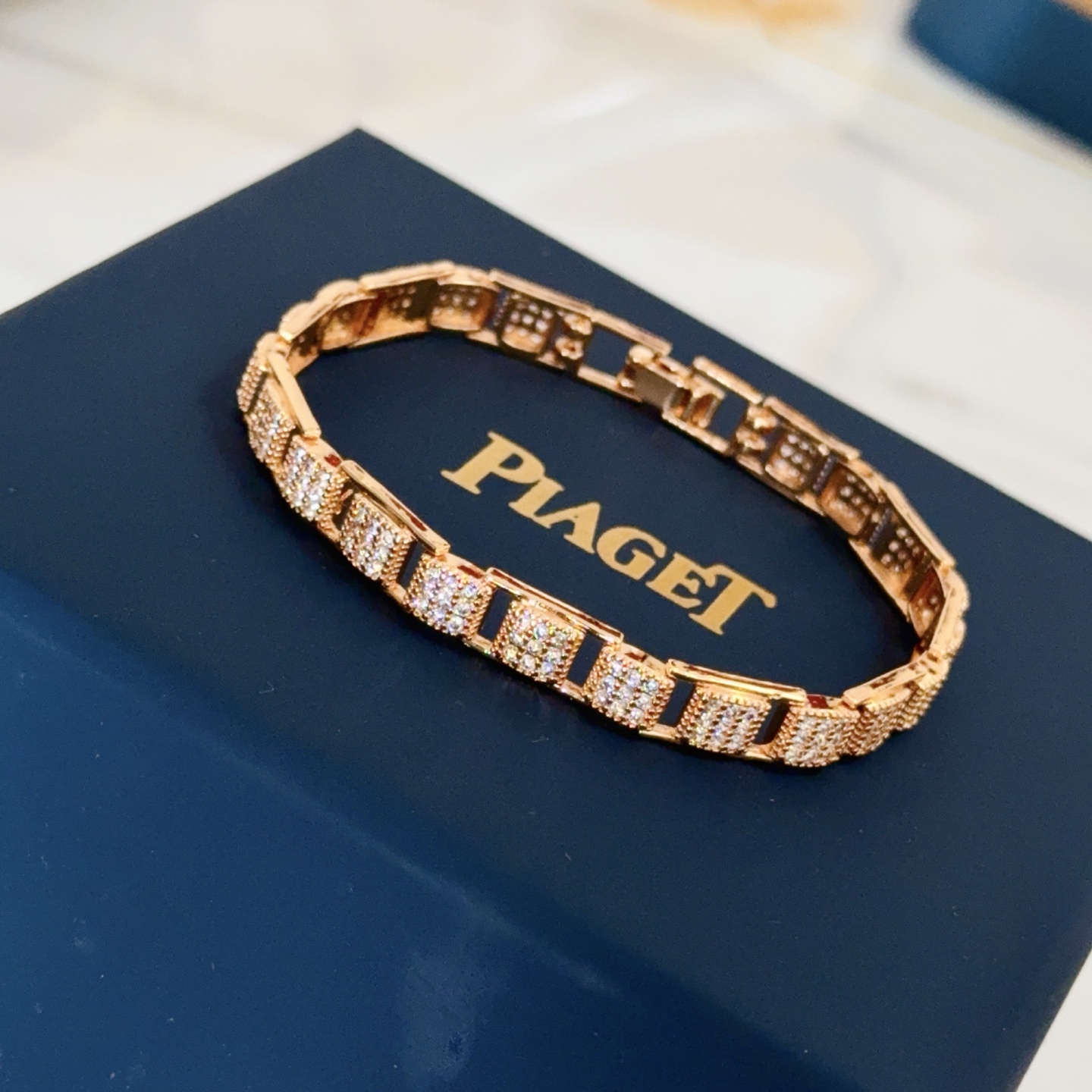 Piaget Pave Diamond Link Bracelet bracelet 18k rose gold with clear white diamonds 18cm