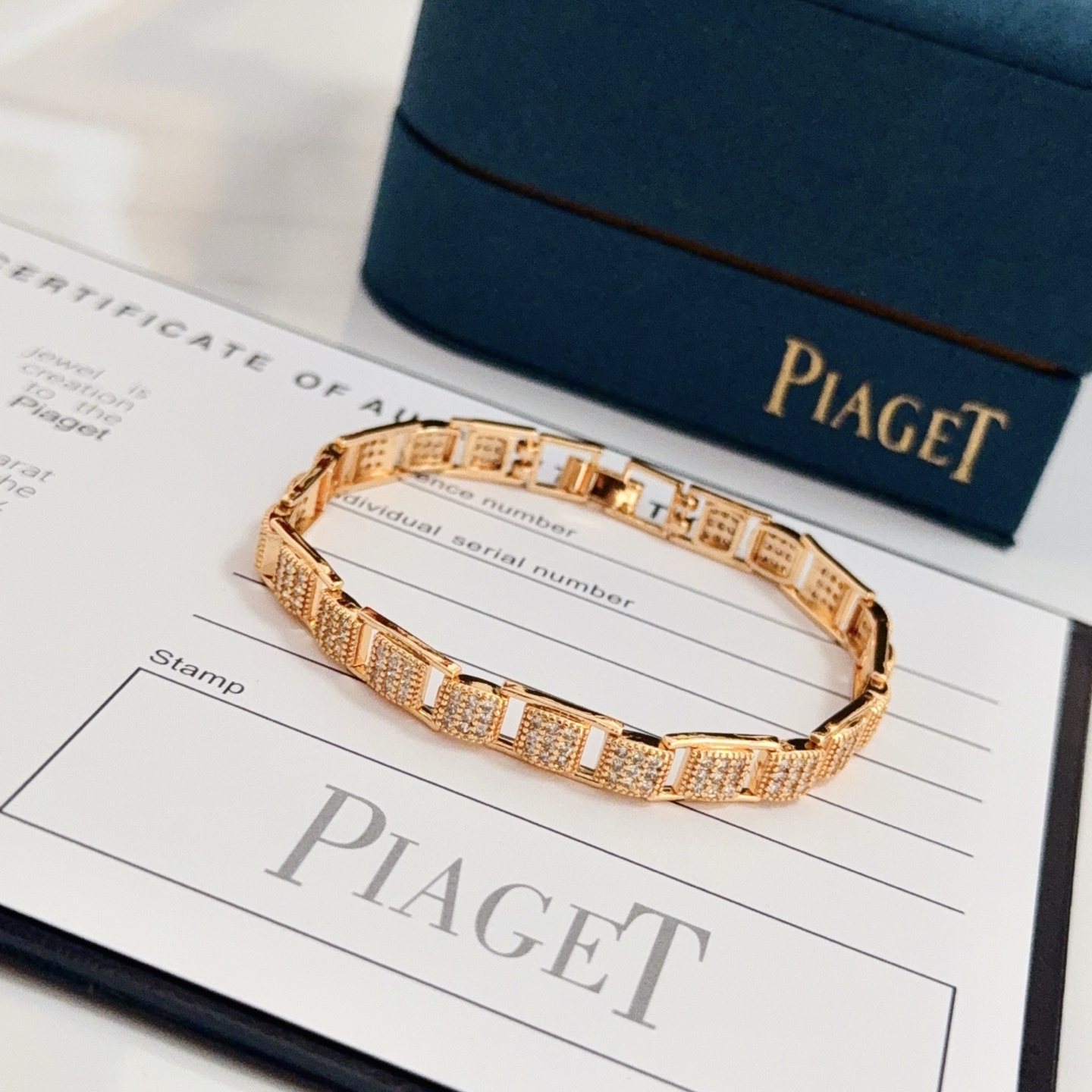 Piaget Pave Diamond Link Bracelet bracelet 18k rose gold with clear white diamonds 18cm