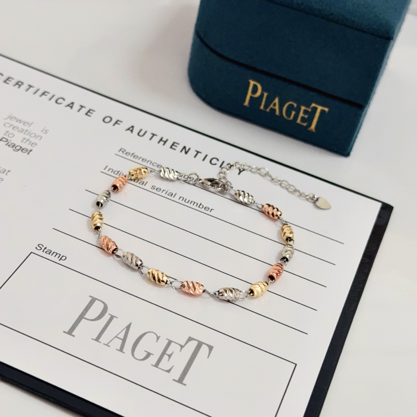Piaget Tri-Tone Textured Bead Chain bracelet Tri-tone silver yellow gold rose gold metal no gemstones 18cm with 3cm extender