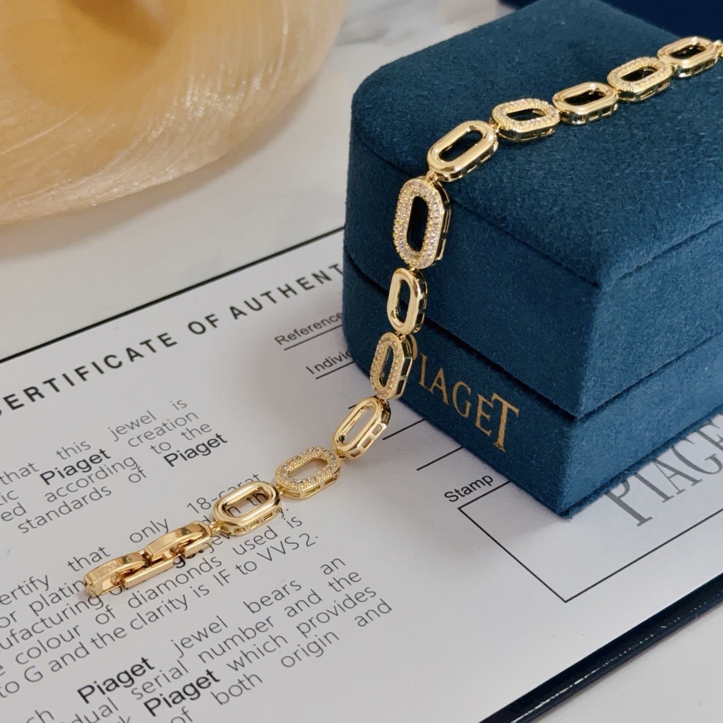 Piaget V Link Diamond Chain bracelet 18k yellow gold with clear diamond accents 18cm