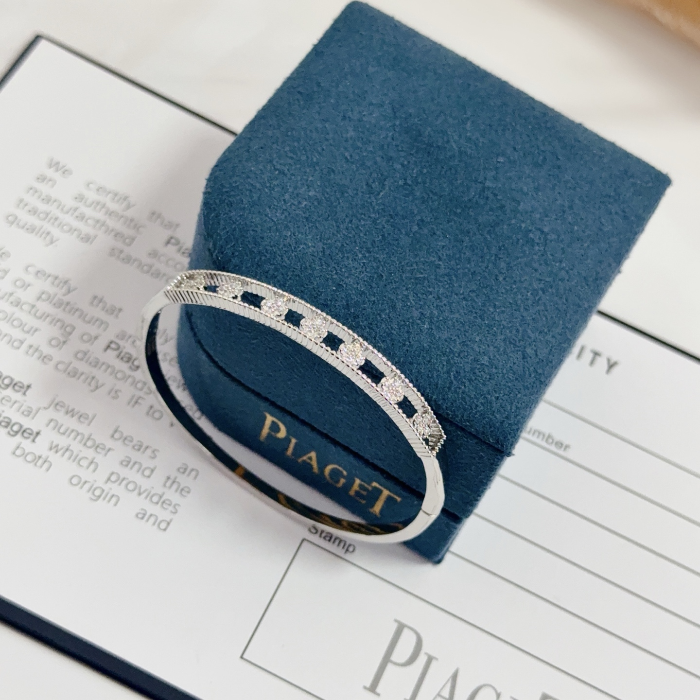 Piaget Possession bracelet 18k white gold with clear diamond accents 17cm inner circumference