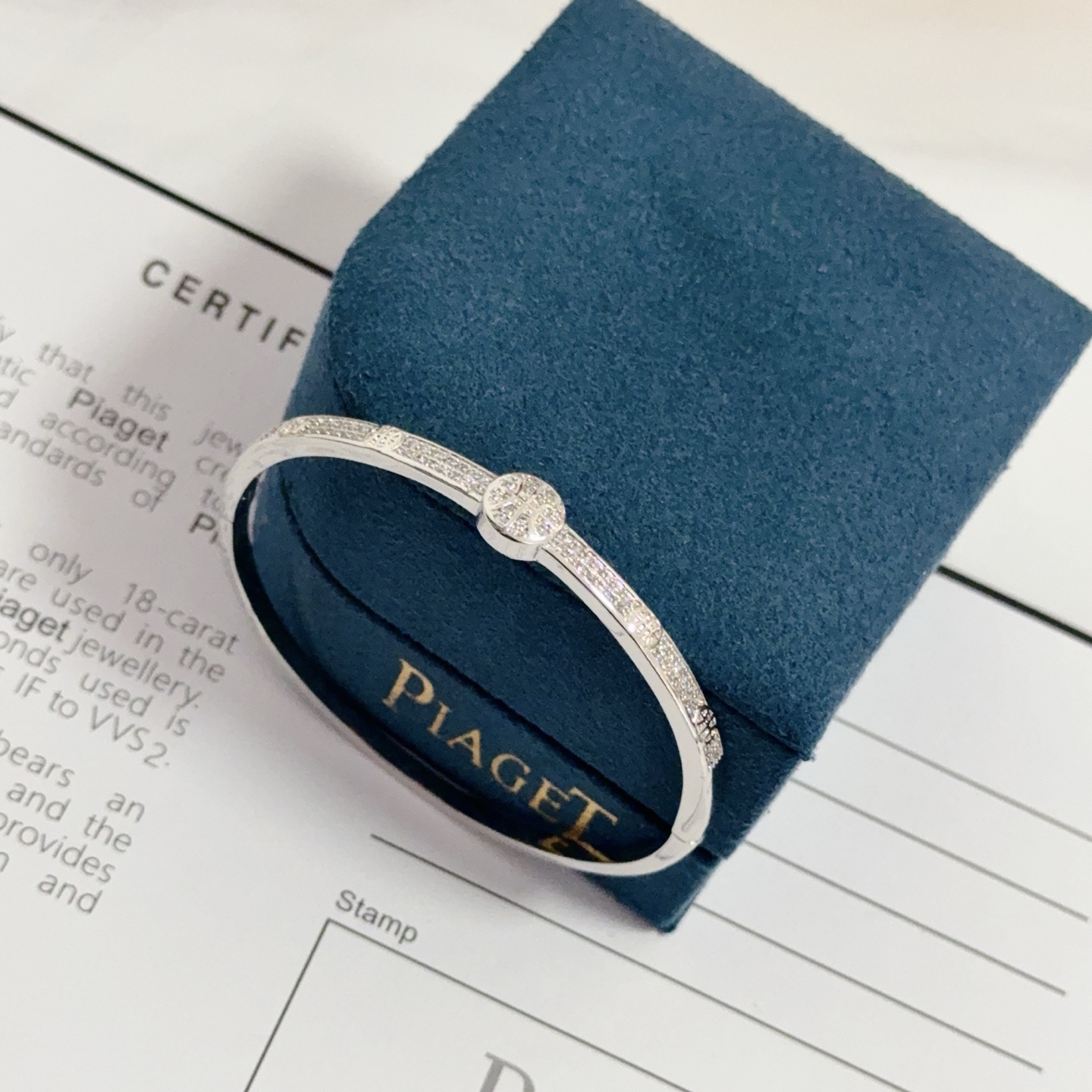 Piaget Possession bracelet 18k white gold pave set white diamonds 17cm