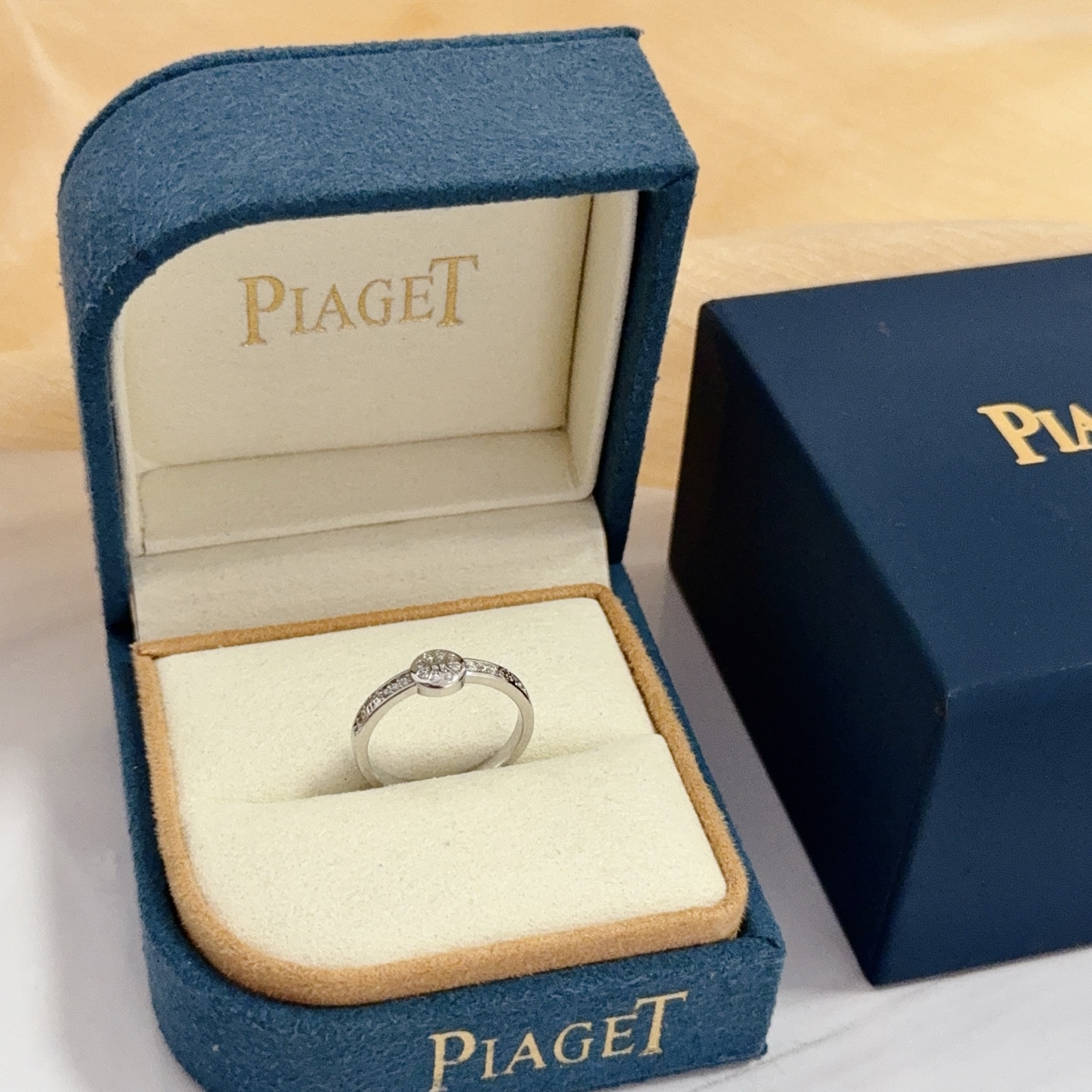 Piaget Possession ring 18K white gold with clear diamond accents US 6