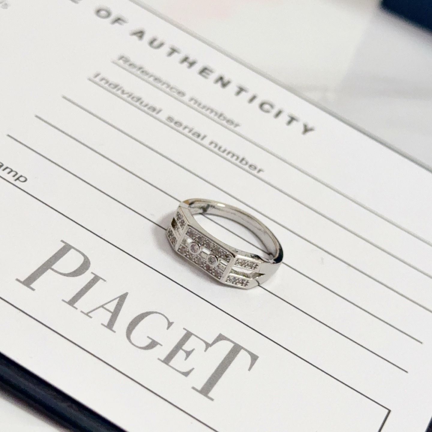 Piaget Possession ring 18k white gold with clear diamond accents US 7