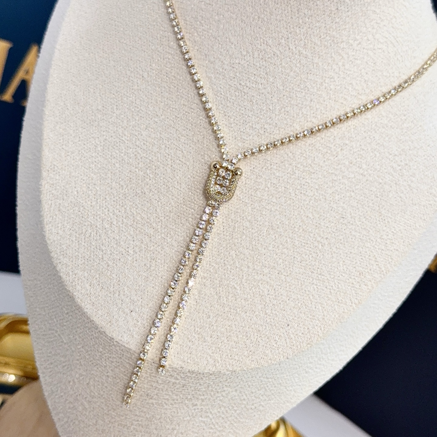 Piaget Possession Lariat Y Necklace necklace Yellow gold with clear diamond simulants 42cm