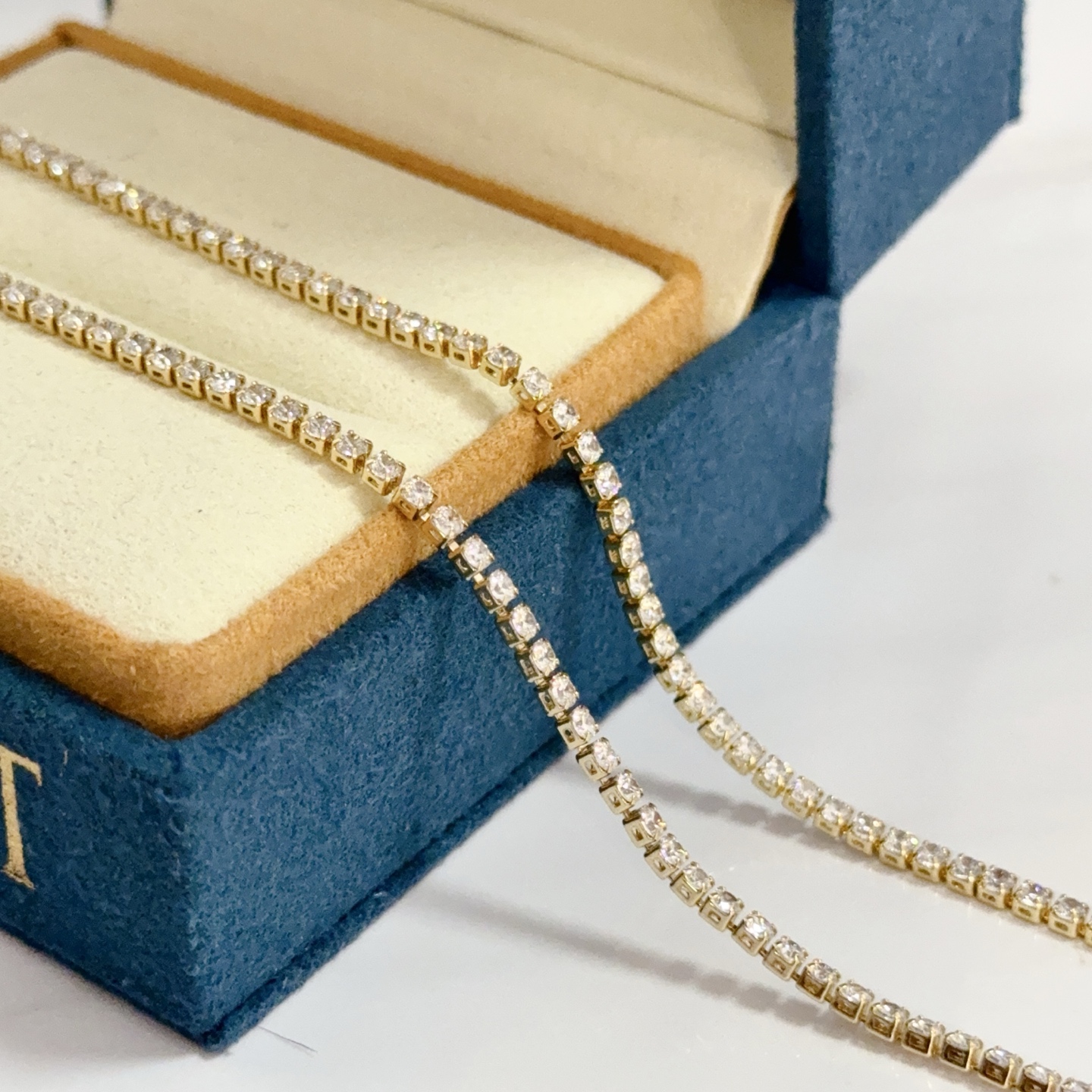 Piaget Possession Lariat Y Necklace necklace Yellow gold with clear diamond simulants 42cm