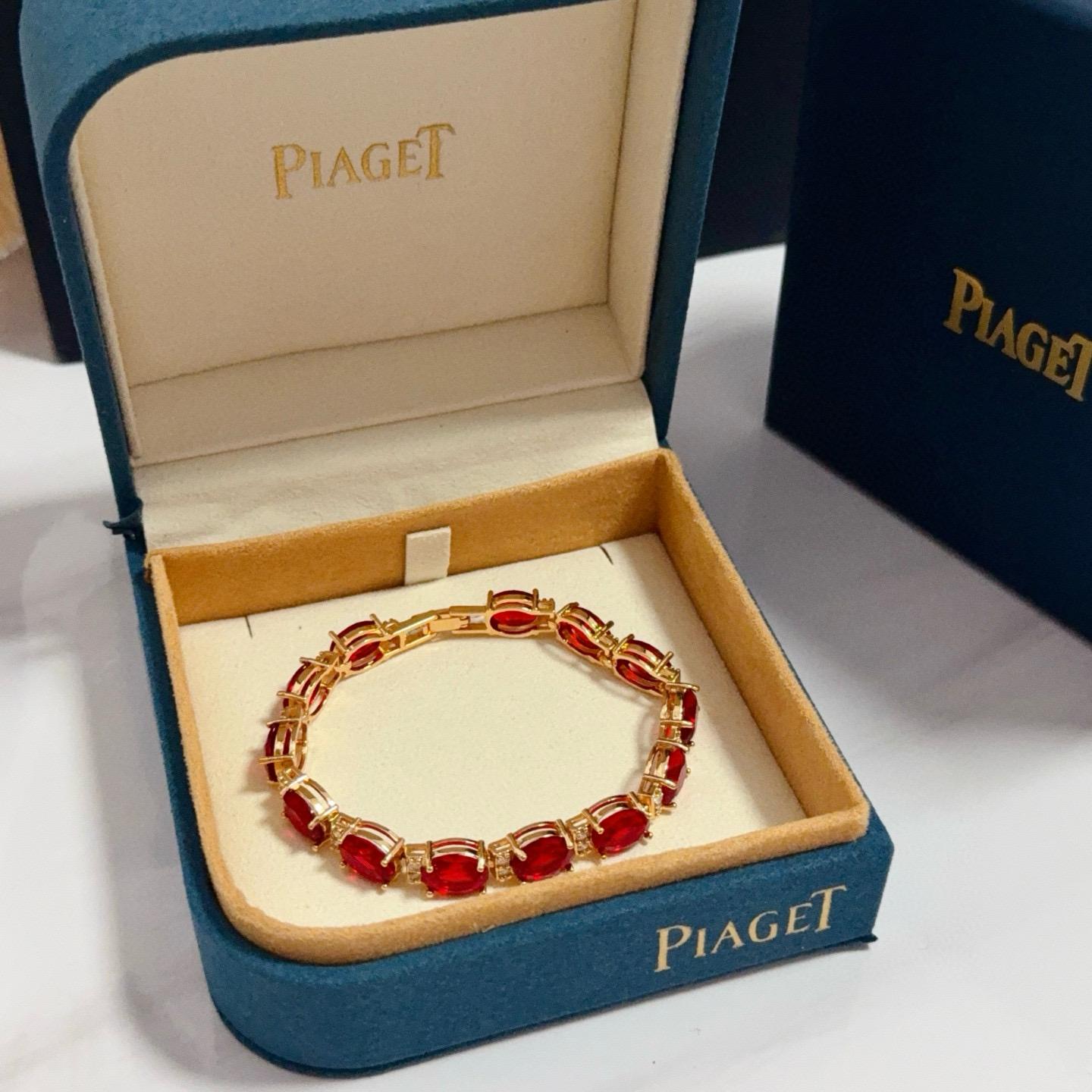 Piaget Oval Ruby Diamond Line Bracelet bracelet 18k rose gold vivid red ruby colorless diamond 18cm