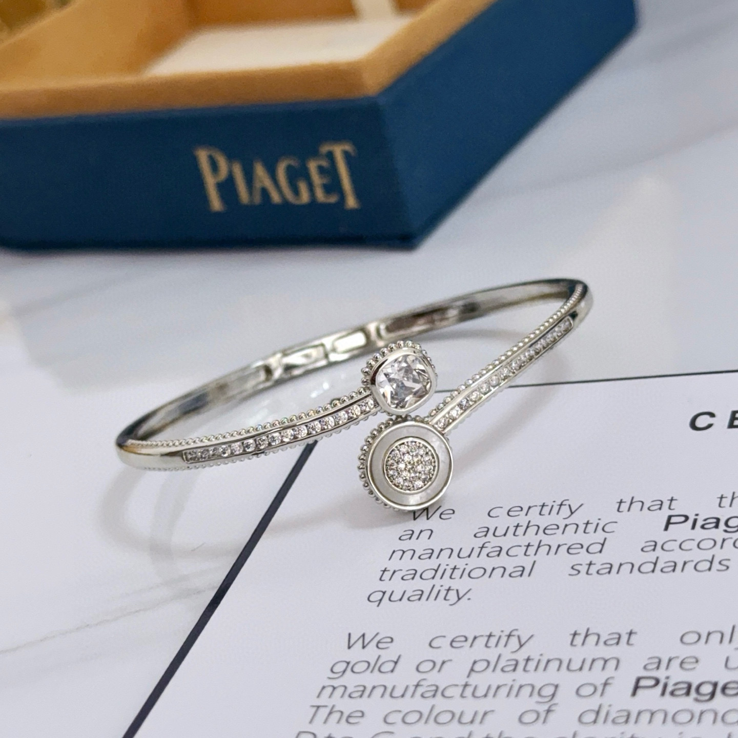 Piaget Possession bracelet silver-toned white gold with clear diamonds 16cm inner circumference