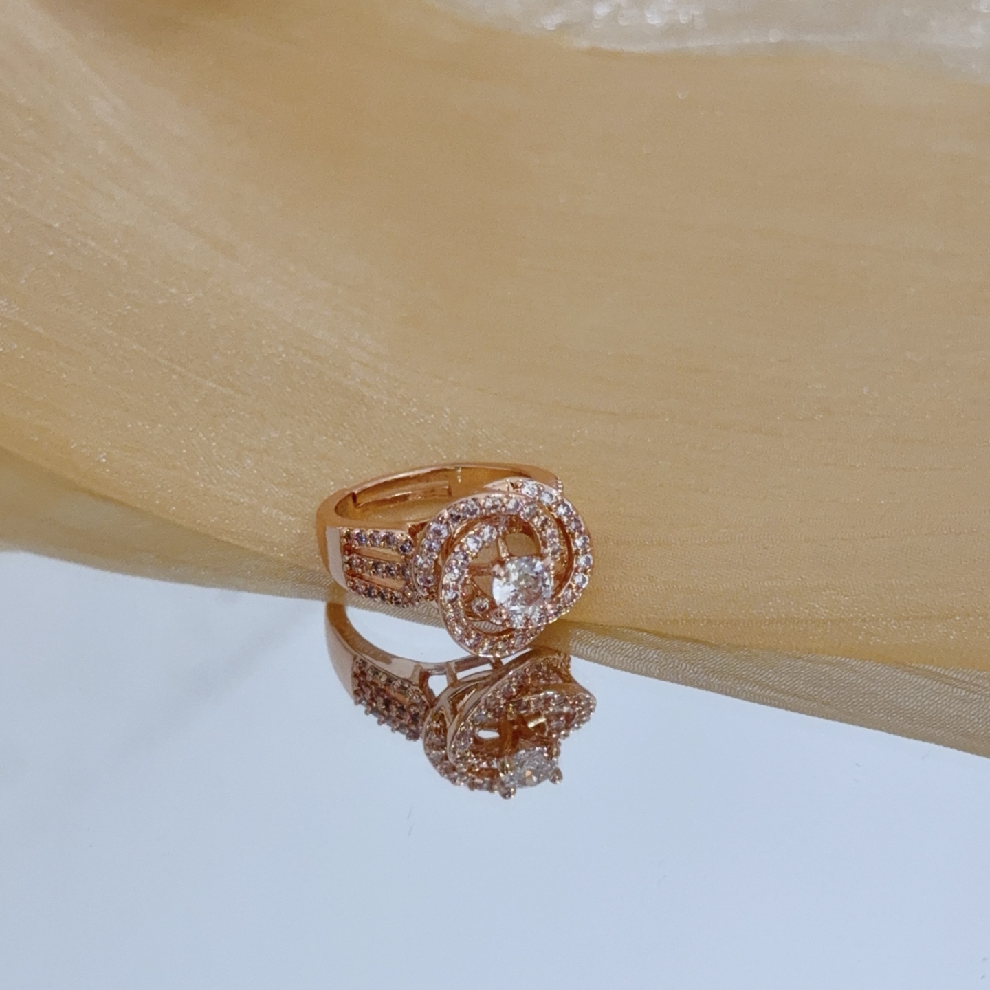 Piaget Rose Passion ring Rose gold with clear diamond simulants US 7
