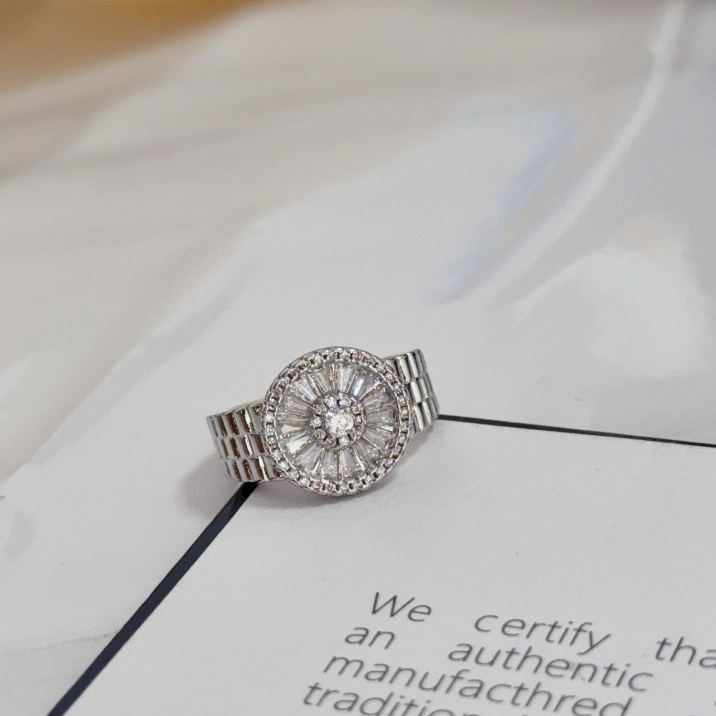 Piaget Sunlight ring silver-toned white gold with clear diamonds US 7